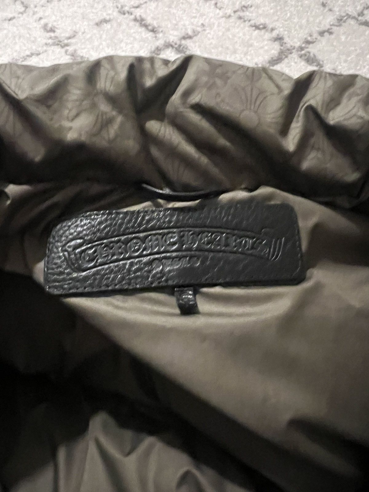 Chrome Hearts Army green plus cross pattern Stiff 2 puffer down jacket Size US S / EU 44-46 / 1 - 8 Thumbnail