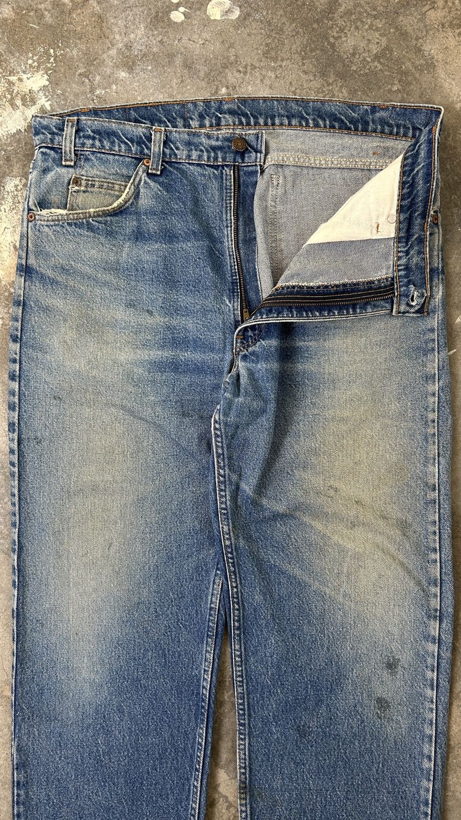 1989 Levi’s 505 - Light Sand Washed (37x29)