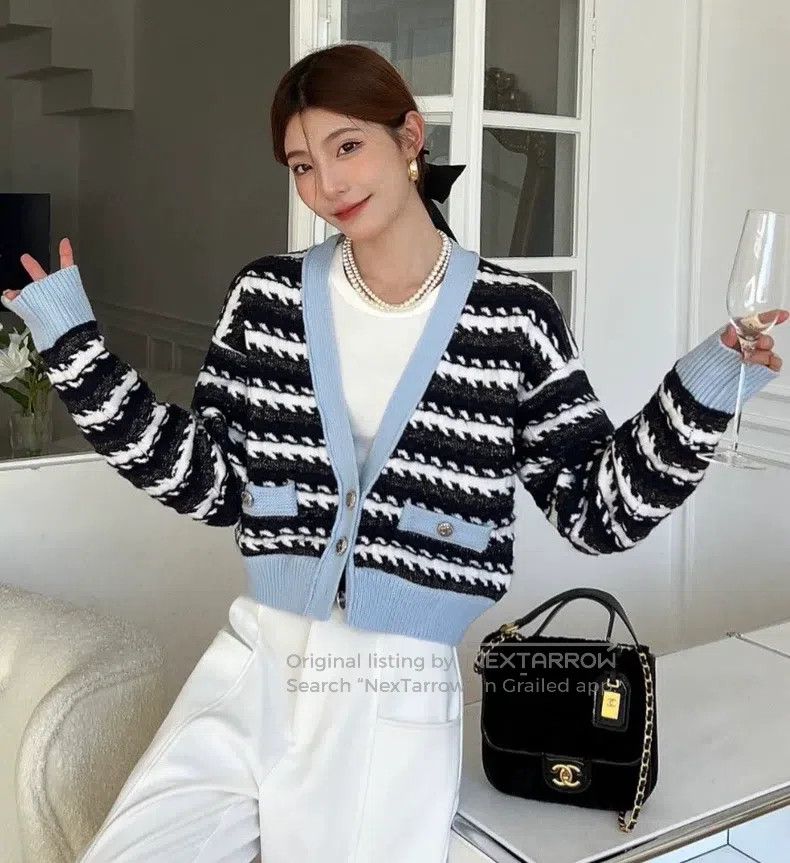 Chanel Chanel 22B blue and black striped knitted cardigan coat Size XS / US 0-2 / IT 36-38 - 1 Thumbnail