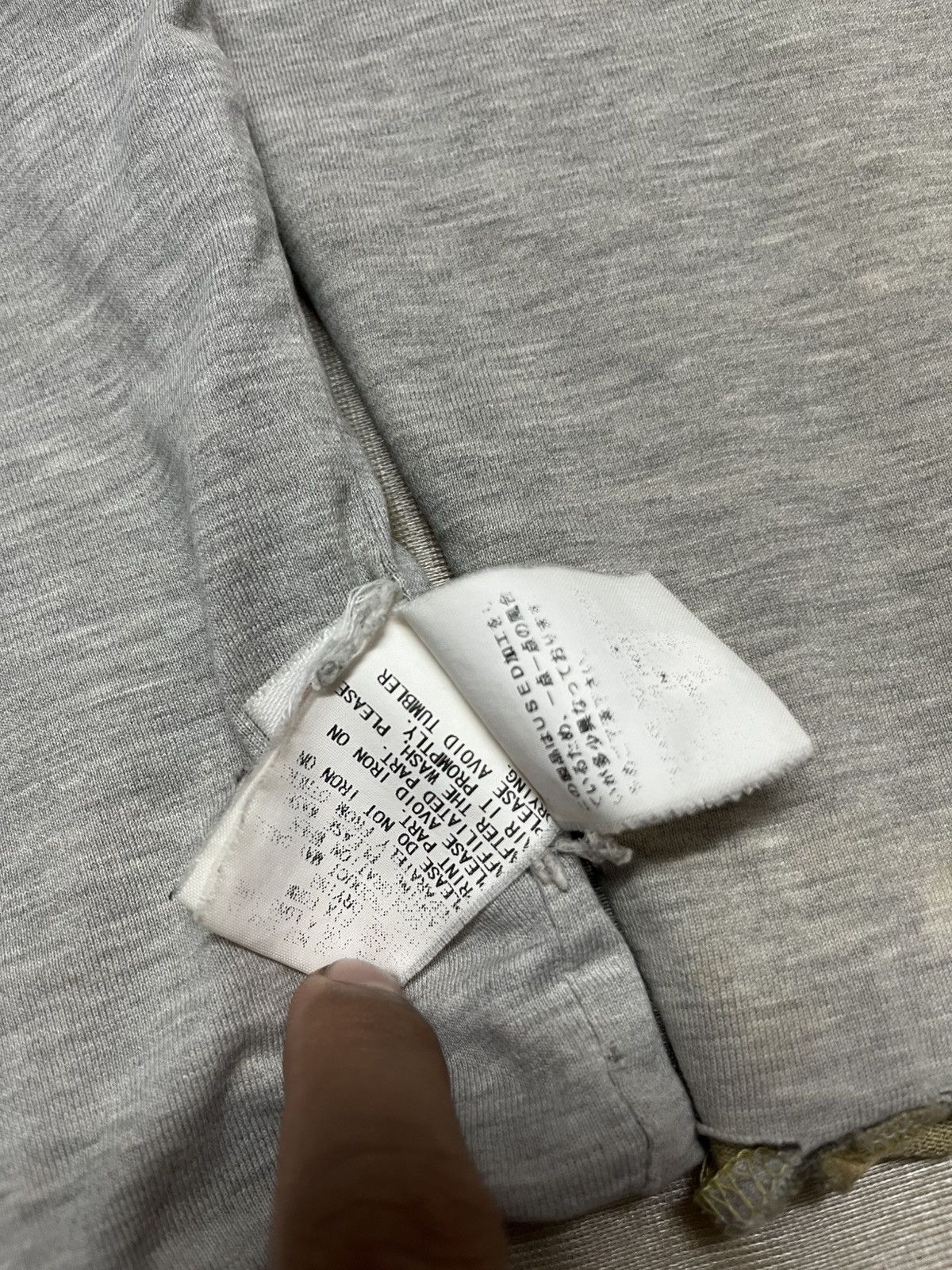 Bape × Kaws OG Bape x Kaws Camo Reversible L/S T-Shirt Distressed Size US M / EU 48-50 / 2 - 13 Thumbnail