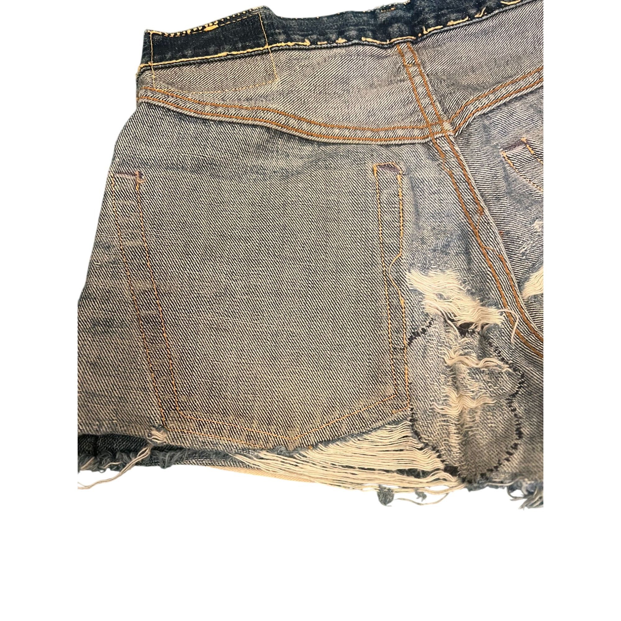 Levi's Vintage Levis Distressed Denim Shorts W/ Rolling Stones Patc Size 28" / US 6 / IT 42 - 7 Thumbnail