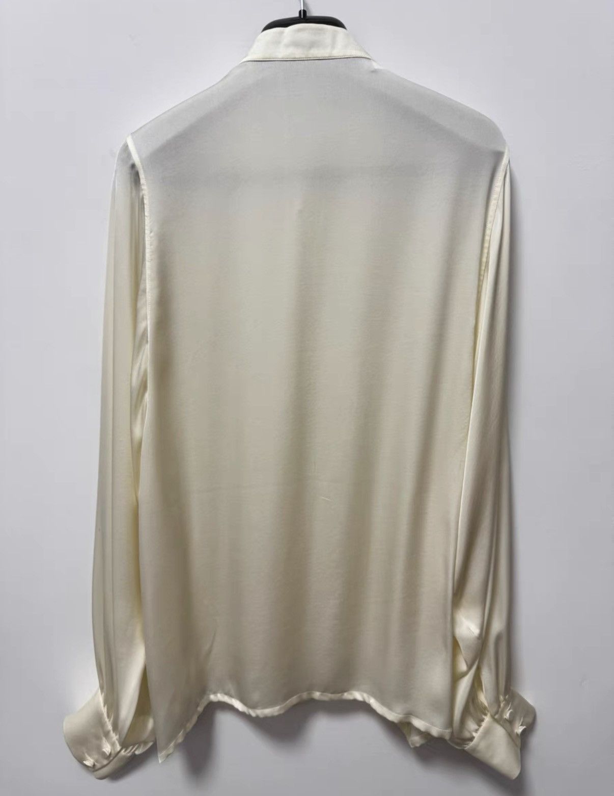Saint Laurent Paris Saint Laurent 23SS Runway Pleated Henley Collar Silk Shirt Size US M / EU 48-50 / 2 - 2 Thumbnail