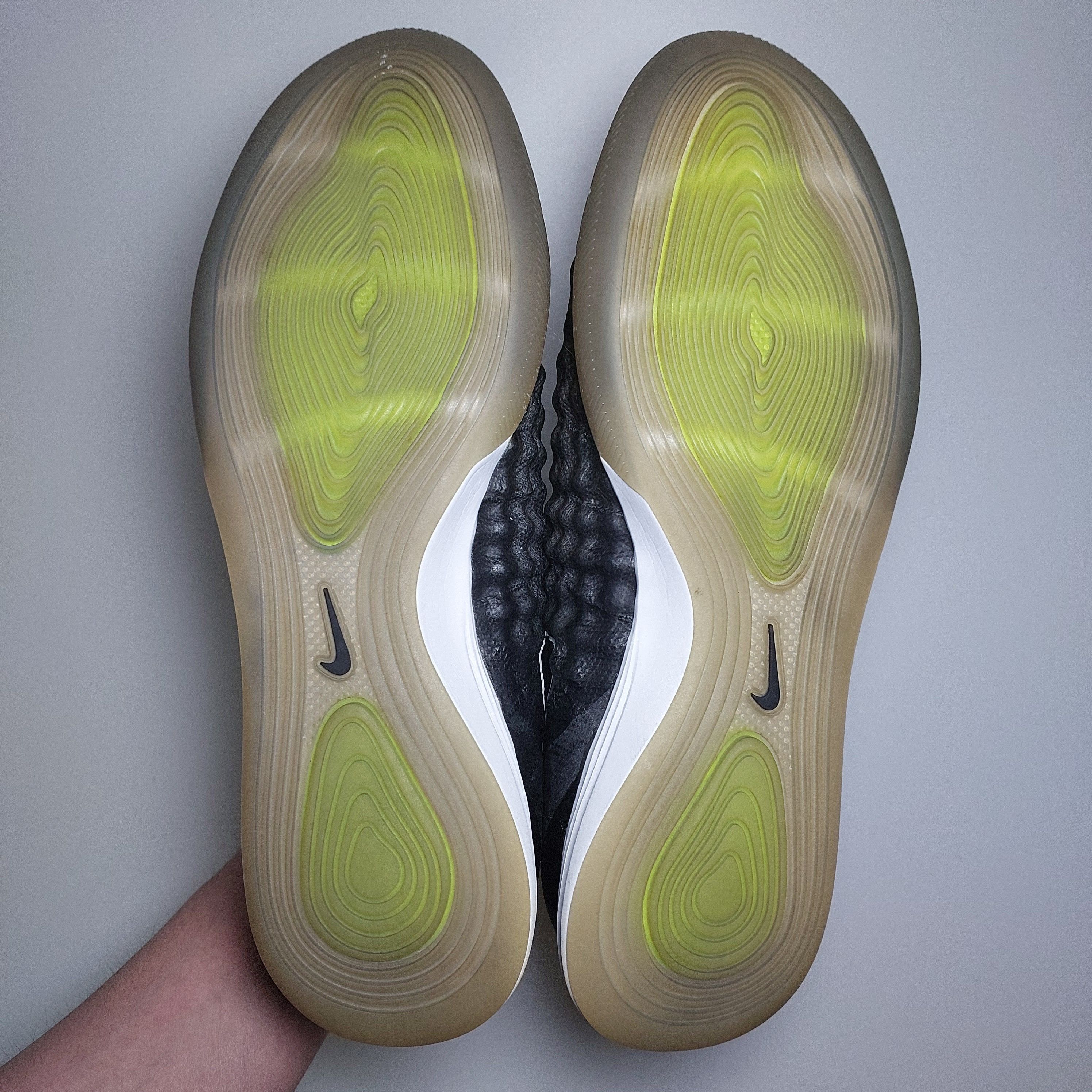 Nike MagistaX Proximo II DF ACC IC Futsal Indoor US9 UK8 27CM Size US 9 / EU 42 - 9 Thumbnail