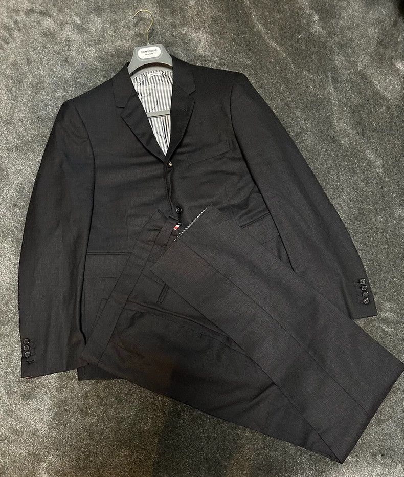 Thom Browne Thom Browne size3 Carbon black suit set Size 40S - 1 Thumbnail