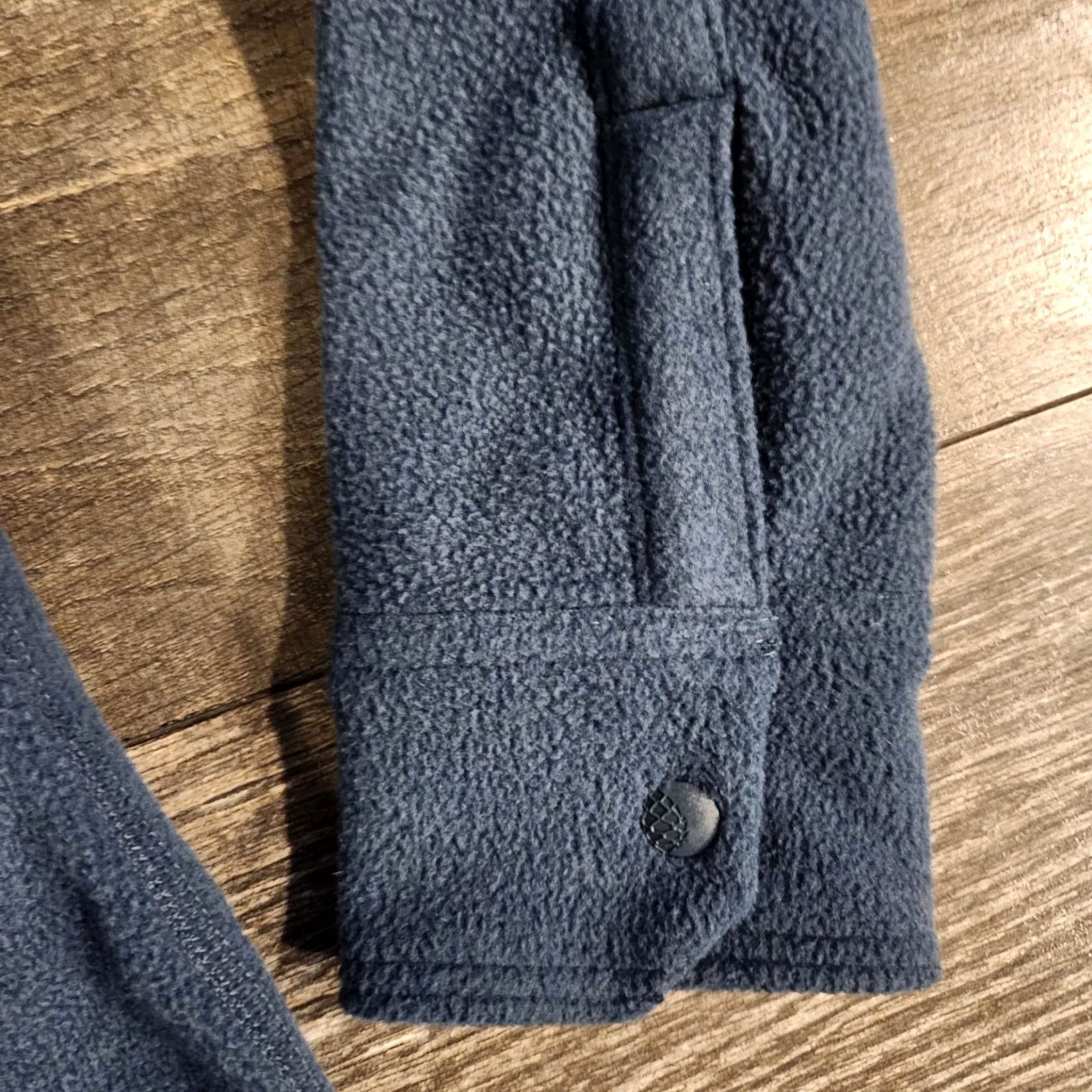 Vintage Stio Sweatshirt Womens Small Blue Fleece Pullover 1/2 Zip Snap Cuffs Outdoors Size S / US 4 / IT 40 - 4 Thumbnail