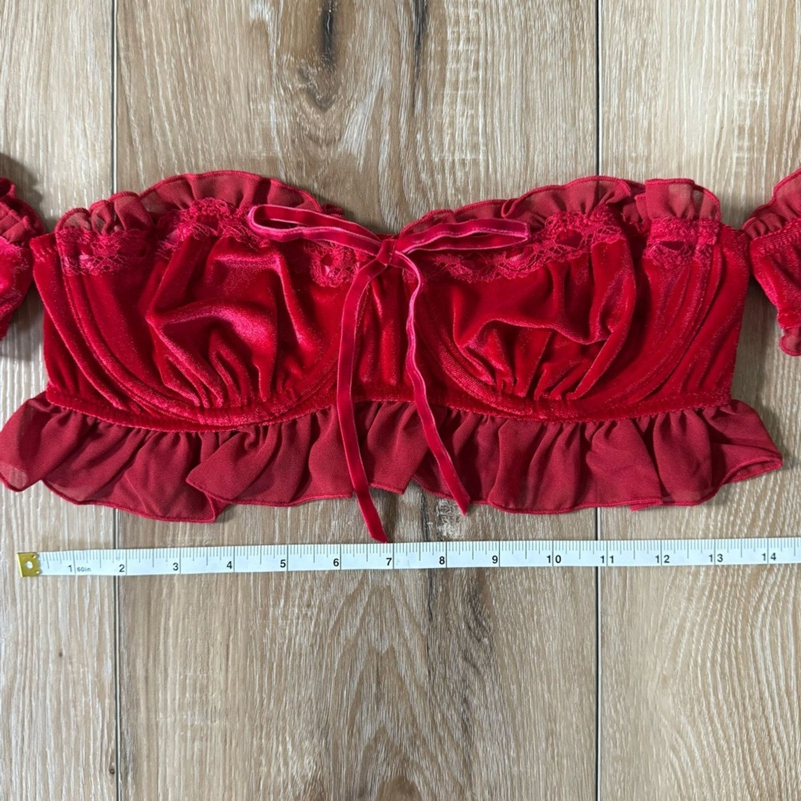 Urban Outfitters Urban Outfitters Out From Under Velvet & Ruffle Bra Top M Size M / US 6-8 / IT 42-44 - 11 Thumbnail