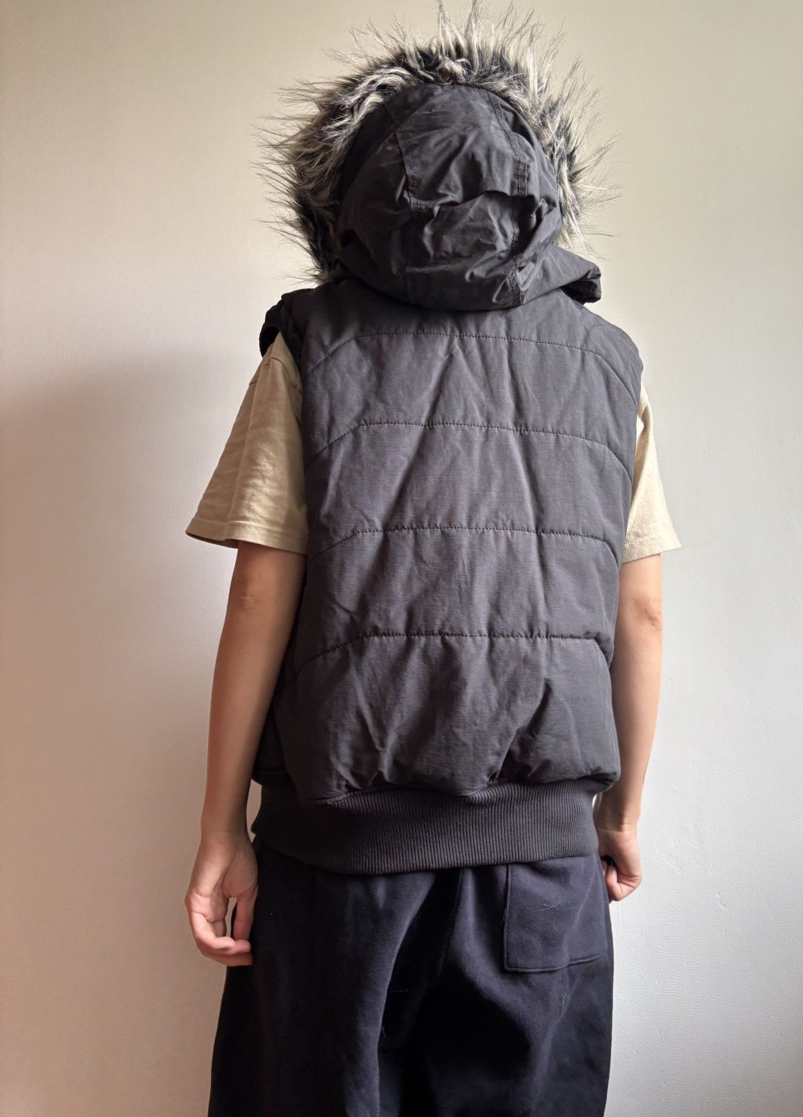 Bench Vintage Y2K bench faux fur puffer vest opium Size M / US 6-8 / IT 42-44 - 6 Thumbnail
