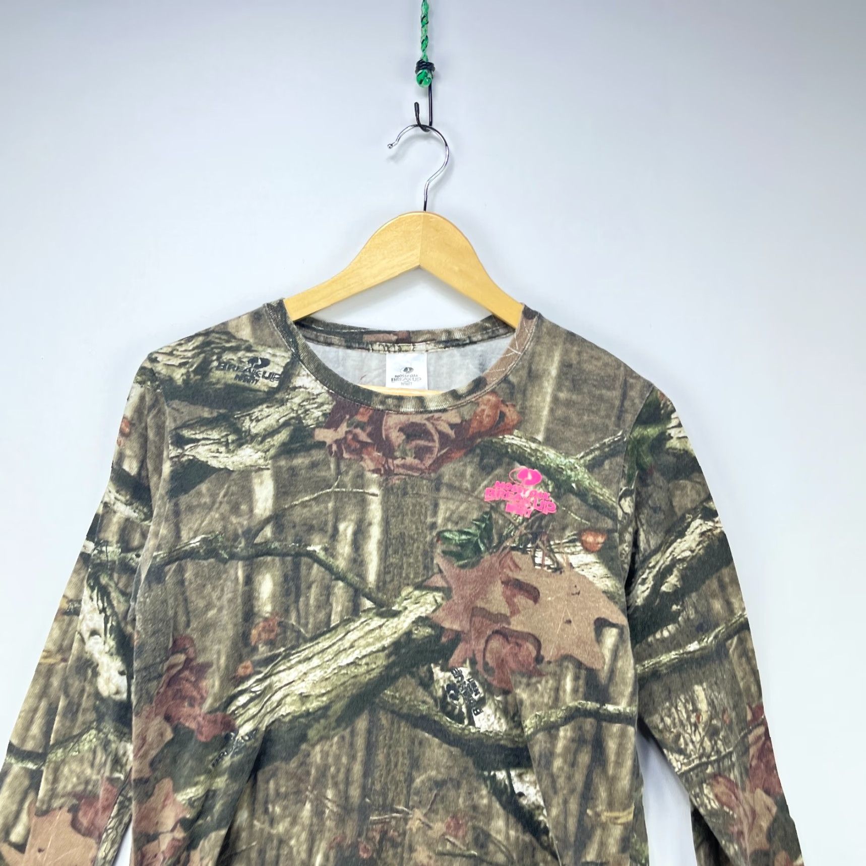 Vintage VINTAGE Y2K Realtree Camo Mossy Oak Long Sleeve Shirt Womens L Size L / US 10 / IT 46 - 2 Thumbnail