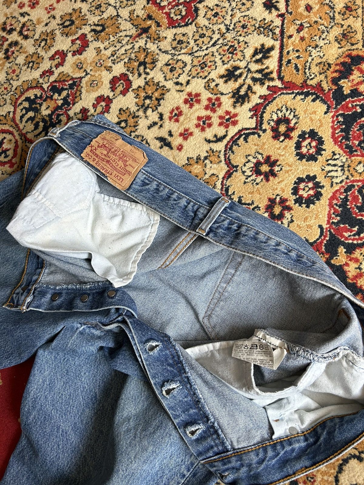 Levi's Vintage Clothing Vintage Levi’s 501 made in usa denim jeans pants Size US 40 / EU 56 - 15 Thumbnail