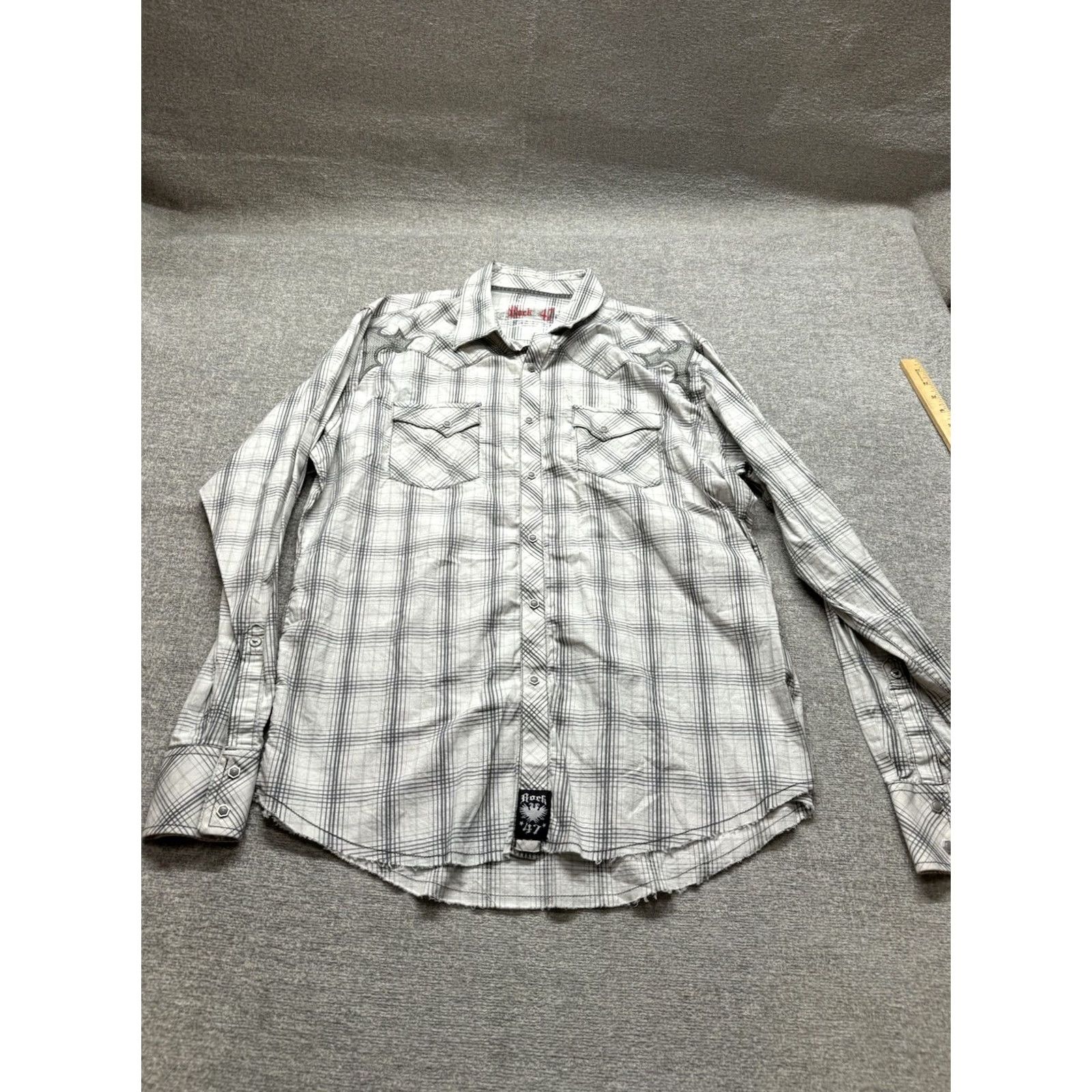 Wrangler VINTAGE Wrangler Rock 47 Western Pearl Snap Shirt Womens XL Embroidered Rhinestones Size XL / US 12-14 / IT 48-50 - 2 Thumbnail