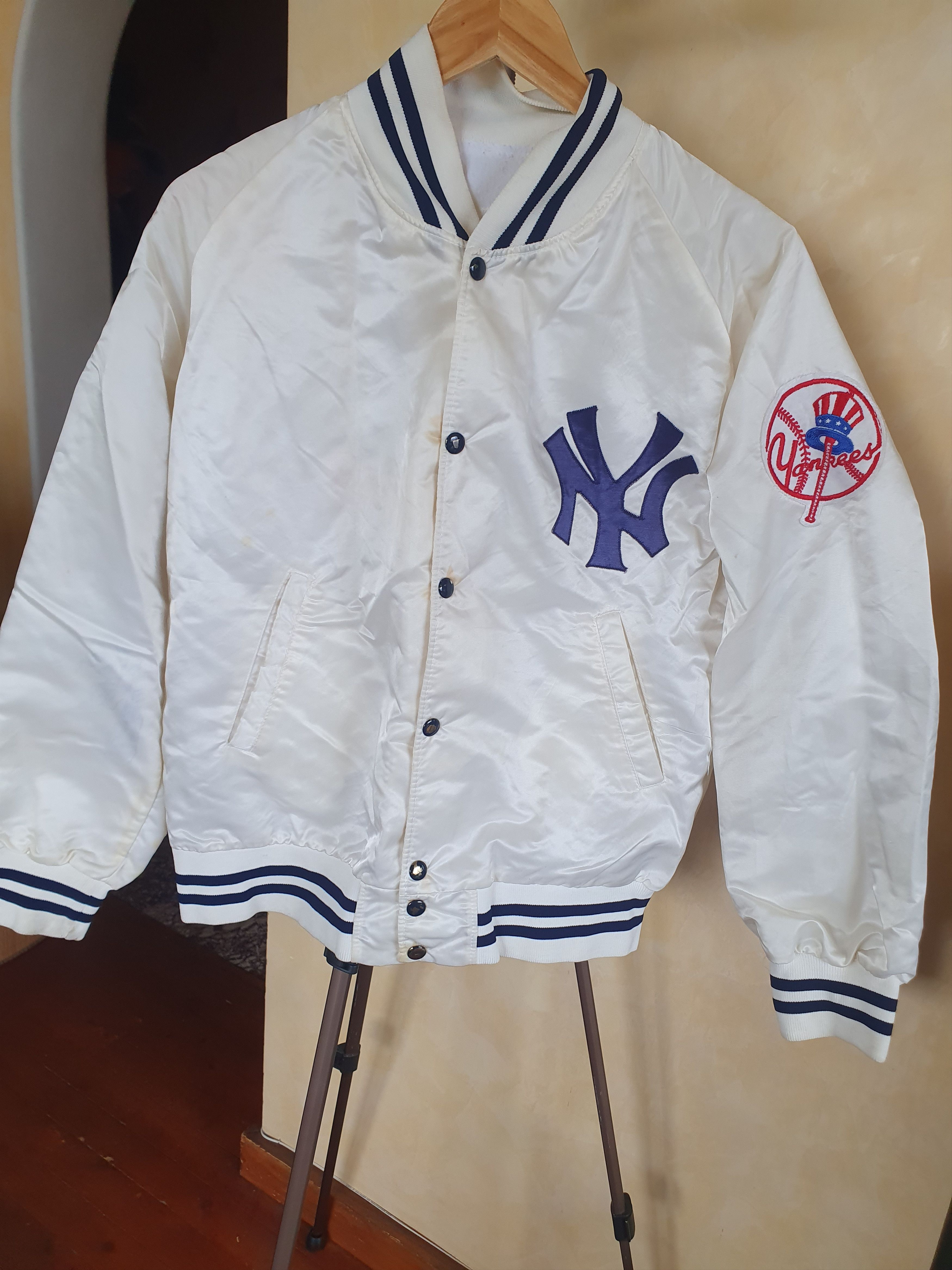 Vintage New York Yankees Vintage Satin Bomber Jacket sz L Size US L / EU 52-54 / 3 - 4 Thumbnail