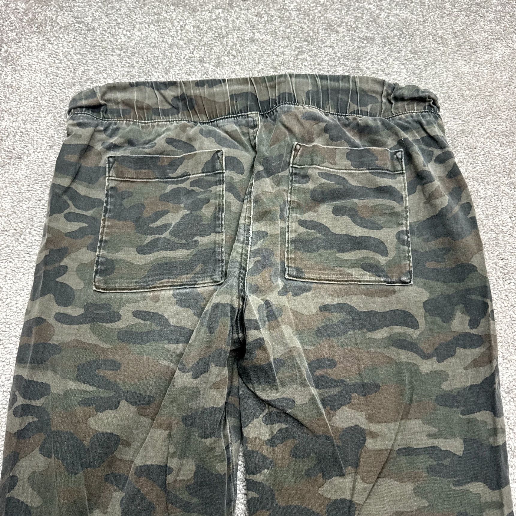 Bella Dahl Bella Dahl Camo Jogger Pants Womens Medium Casual 32x25 Elastic Waist Cotton Blend multicolor Size 32" / US 10 / IT 46 - 3 Thumbnail