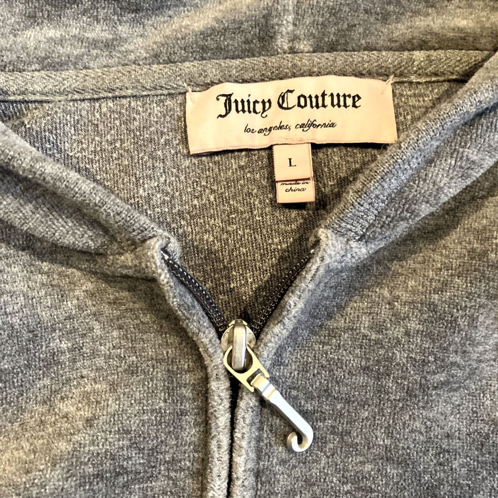 Juicy Couture VINTAGE Juicy Couture Hoodie Gray Full Zip Velour Bling Crown On Back L Women Mens? Size L / US 10 / IT 46 - 2 Thumbnail