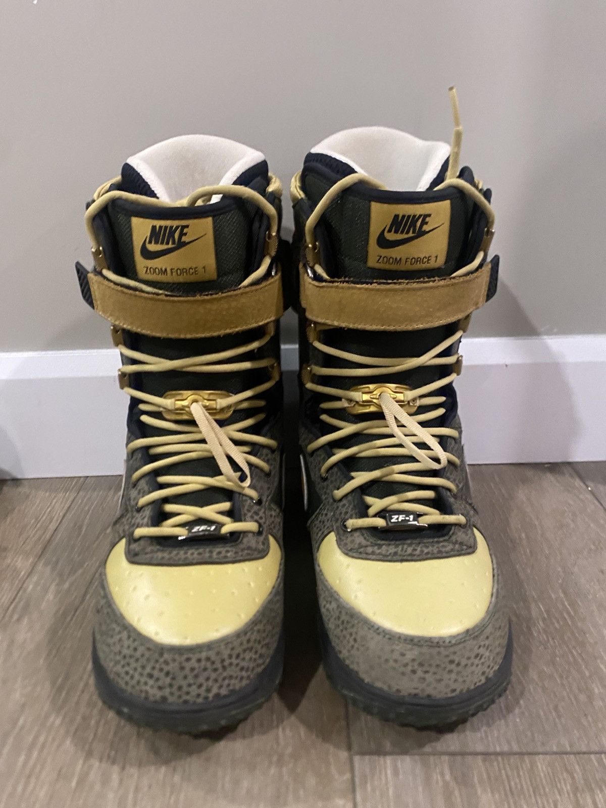 Nike Nike Zoom Force 1 Snowboard Boots Dark Army Green & Mtl Gold Size US 9 / EU 42 - 6 Thumbnail