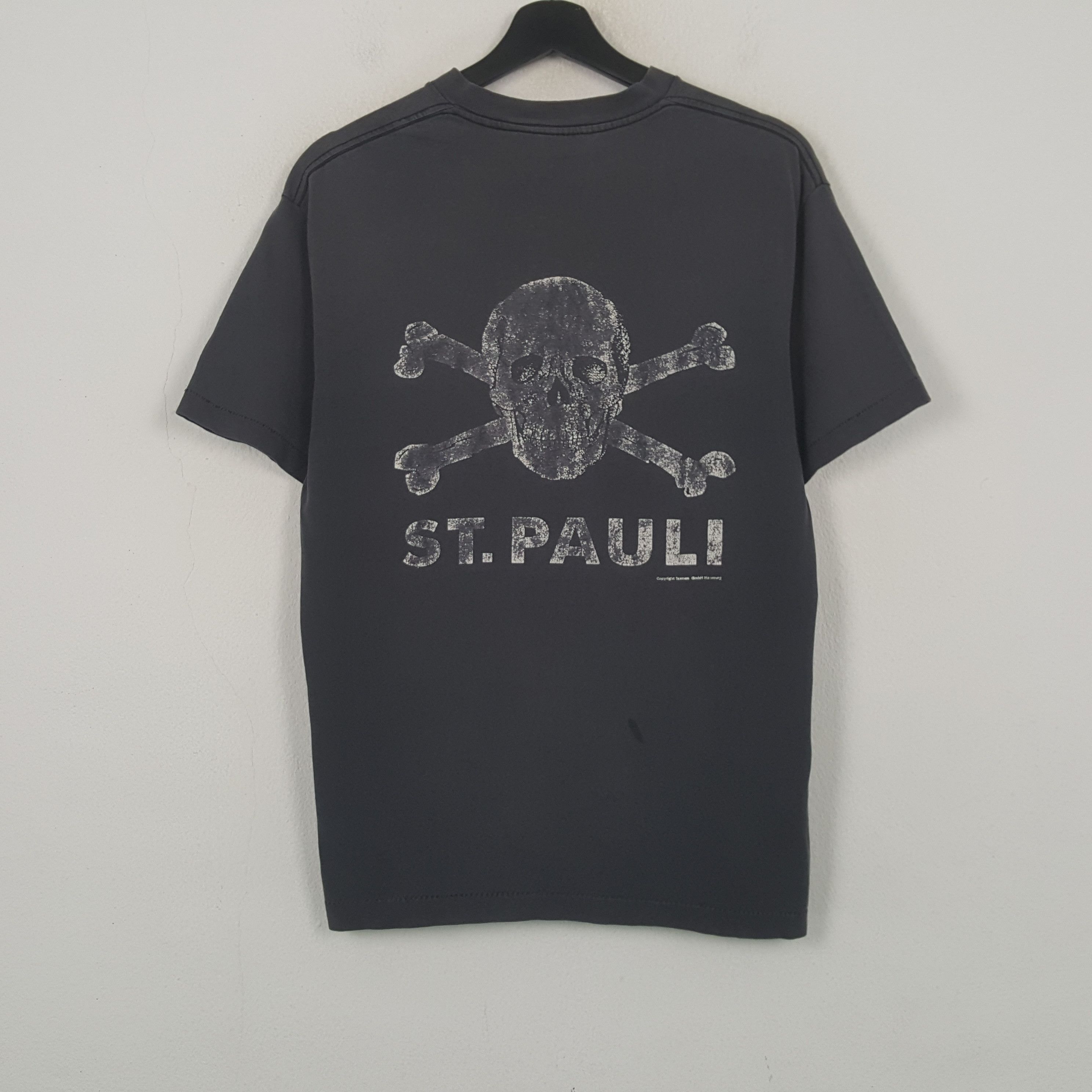 Vintage St.Pauli Vintage Tshirt RR25 Size US M / EU 48-50 / 2 - 1 Thumbnail