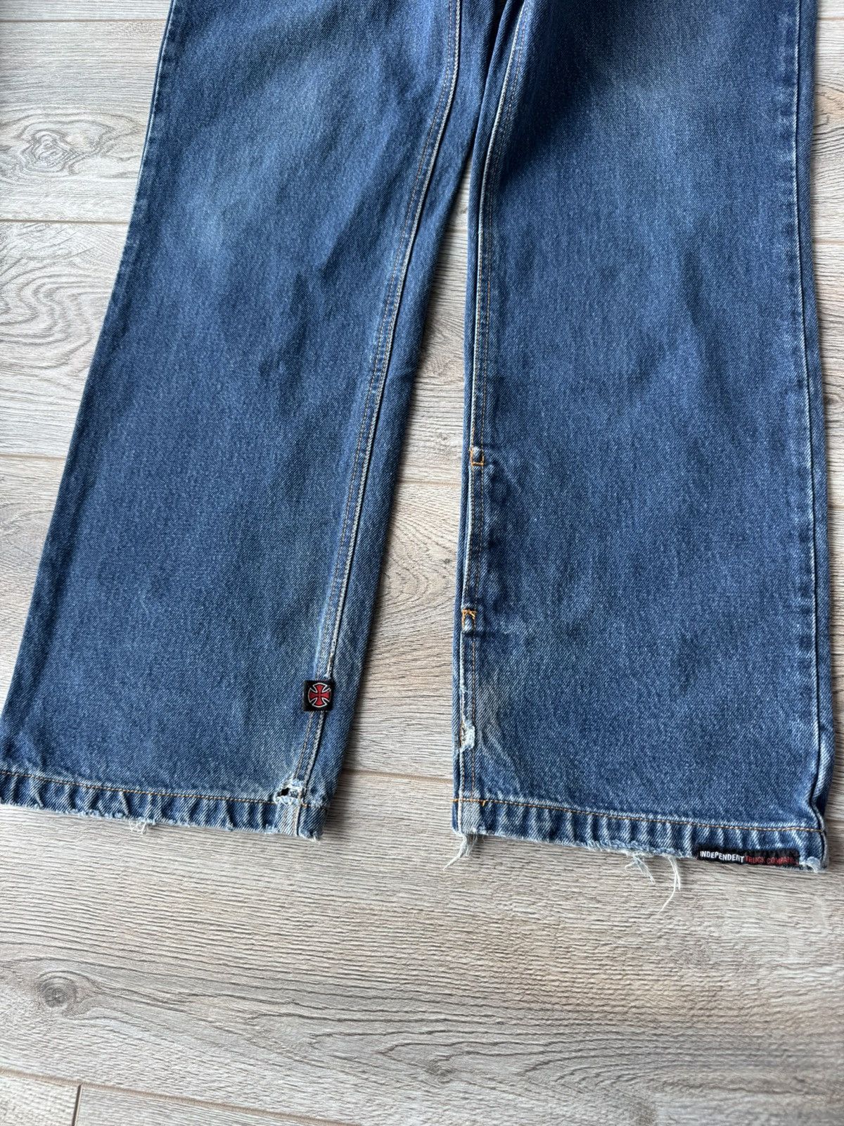 Independent Truck Co. Vintage Independent Truck Company Rap Distressed Jeans Size US 34 / EU 50 - 10 Thumbnail