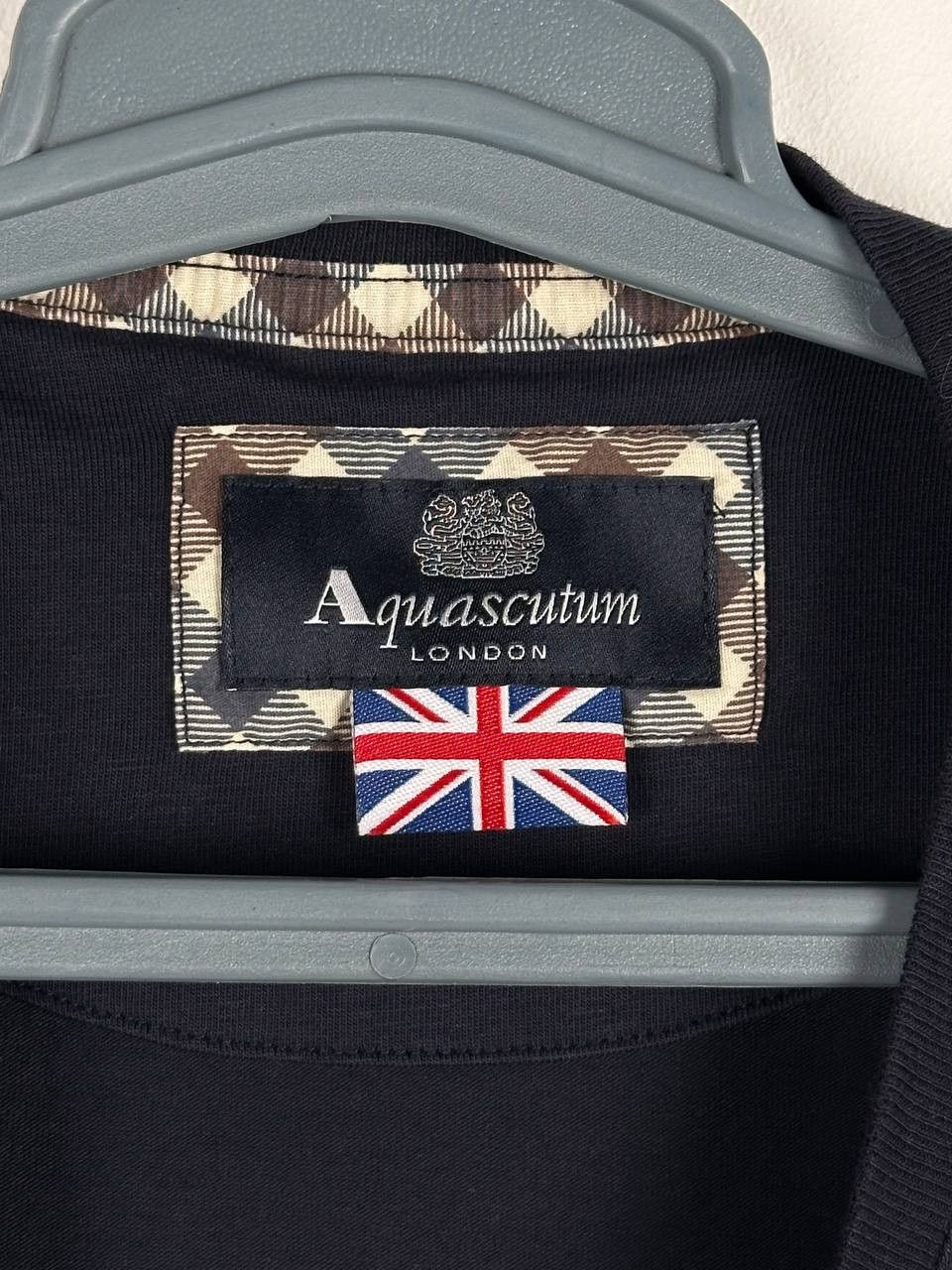 Aquascutum × Designer Aquascutum Big Logo Navy T Shirt Size US XL / EU 56 / 4 - 5 Thumbnail