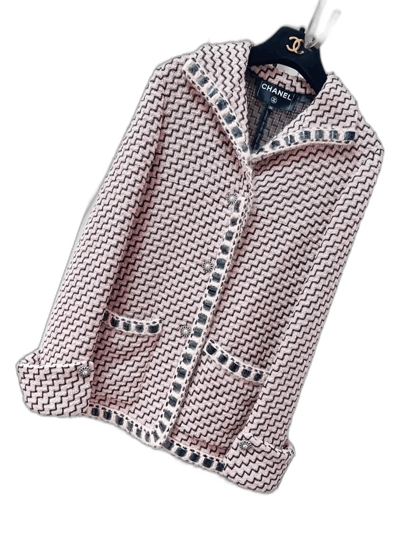 Chanel Chanel Pink Wavy Pattern Knit Jacket Size XS / US 0-2 / IT 36-38 - 1 Thumbnail
