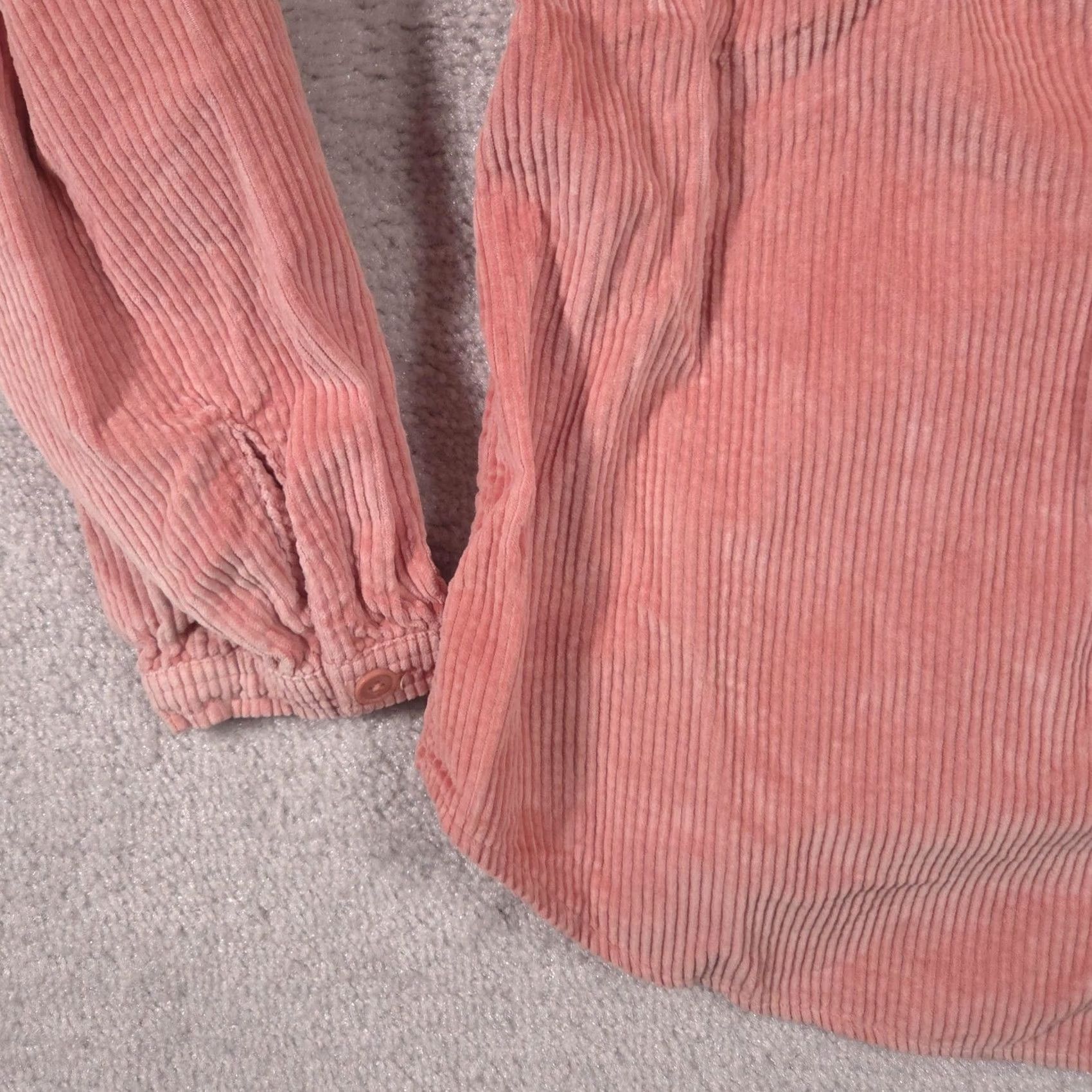 American Eagle Outfitters American Eagle Outfitters Button Up Shirt Womens M Pink Corduroy Puff Sleeve Size M / US 6-8 / IT 42-44 - 5 Thumbnail