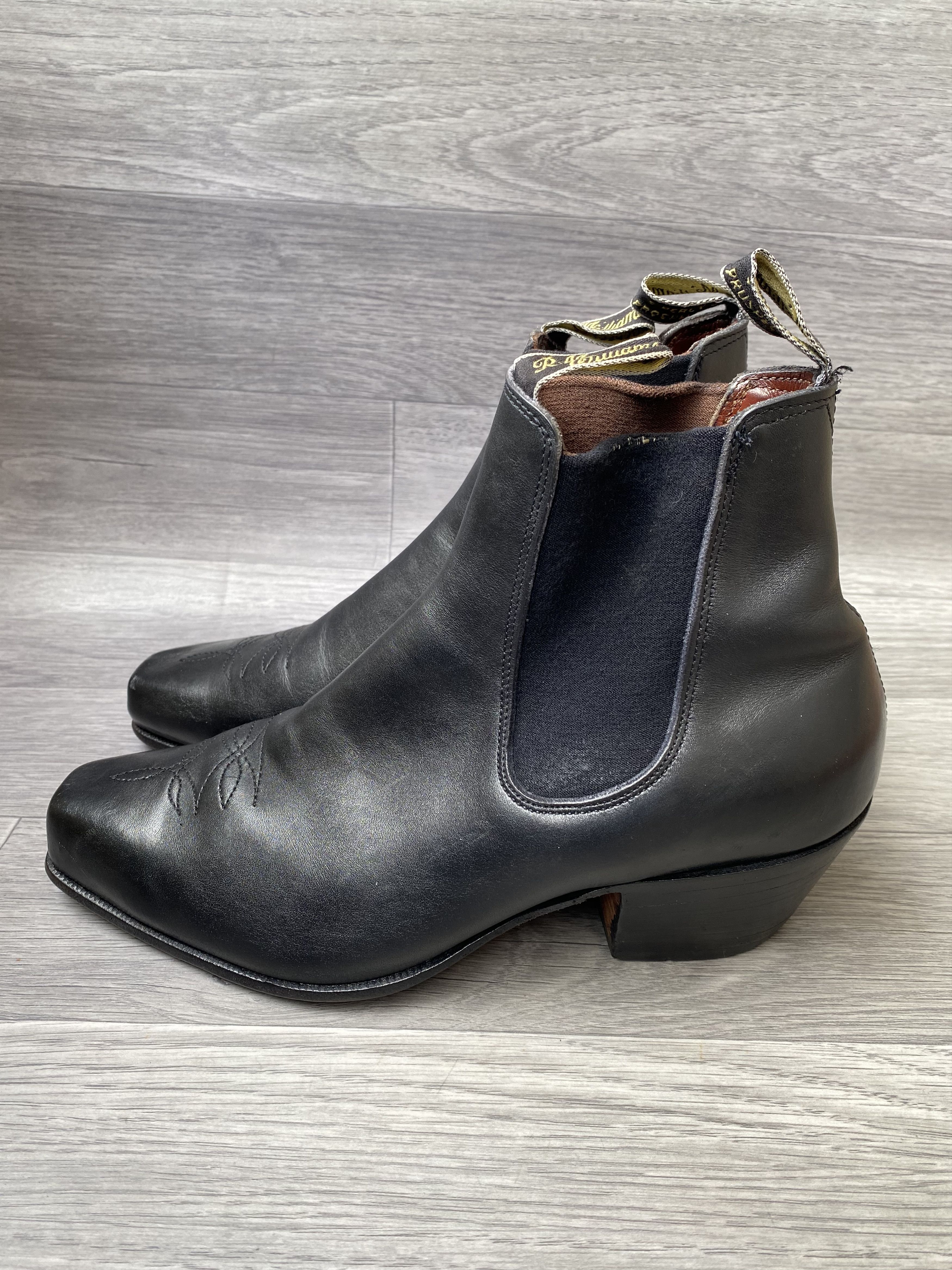 R.M. Williams Rm williams chelsea yearling boots uk 8.5 Size US 9.5 / EU 42-43 - 2 Thumbnail