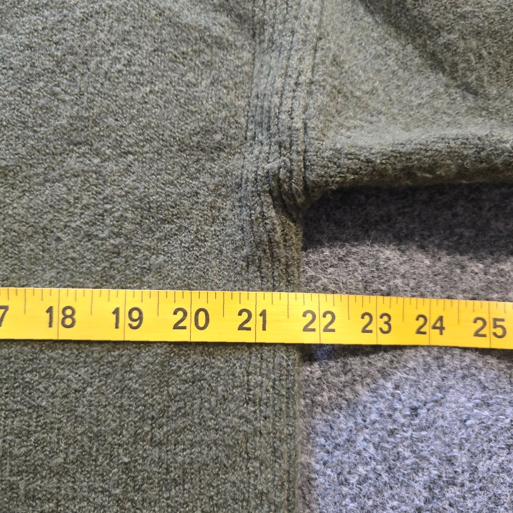 J.Crew J.CREW Cardigan SW eater Women M Green Merino Wool Alpaca Blend Regular Knit V-Neck Button Capstone? Size M / US 6-8 / IT 42-44 - 5 Thumbnail
