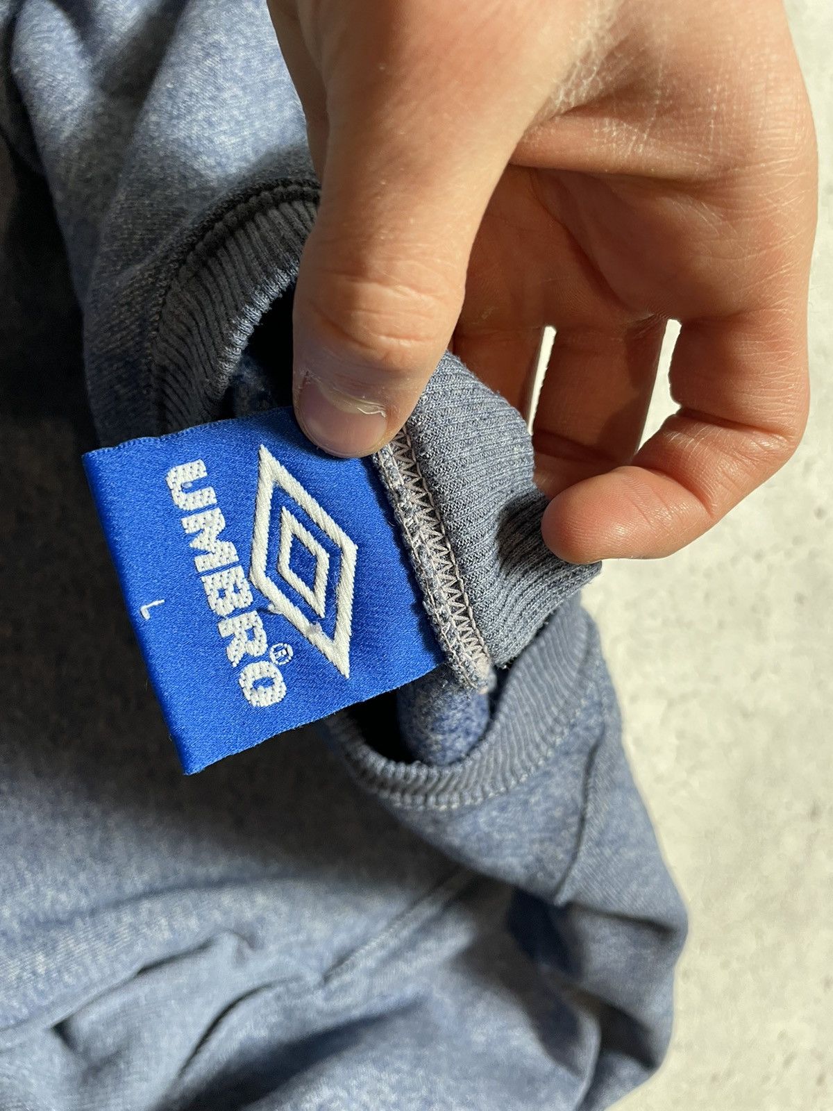 Umbro Vintage 90s Training Pro Rare Sweatshirt Umbro Big Logo Y2K Size US L / EU 52-54 / 3 - 9 Thumbnail