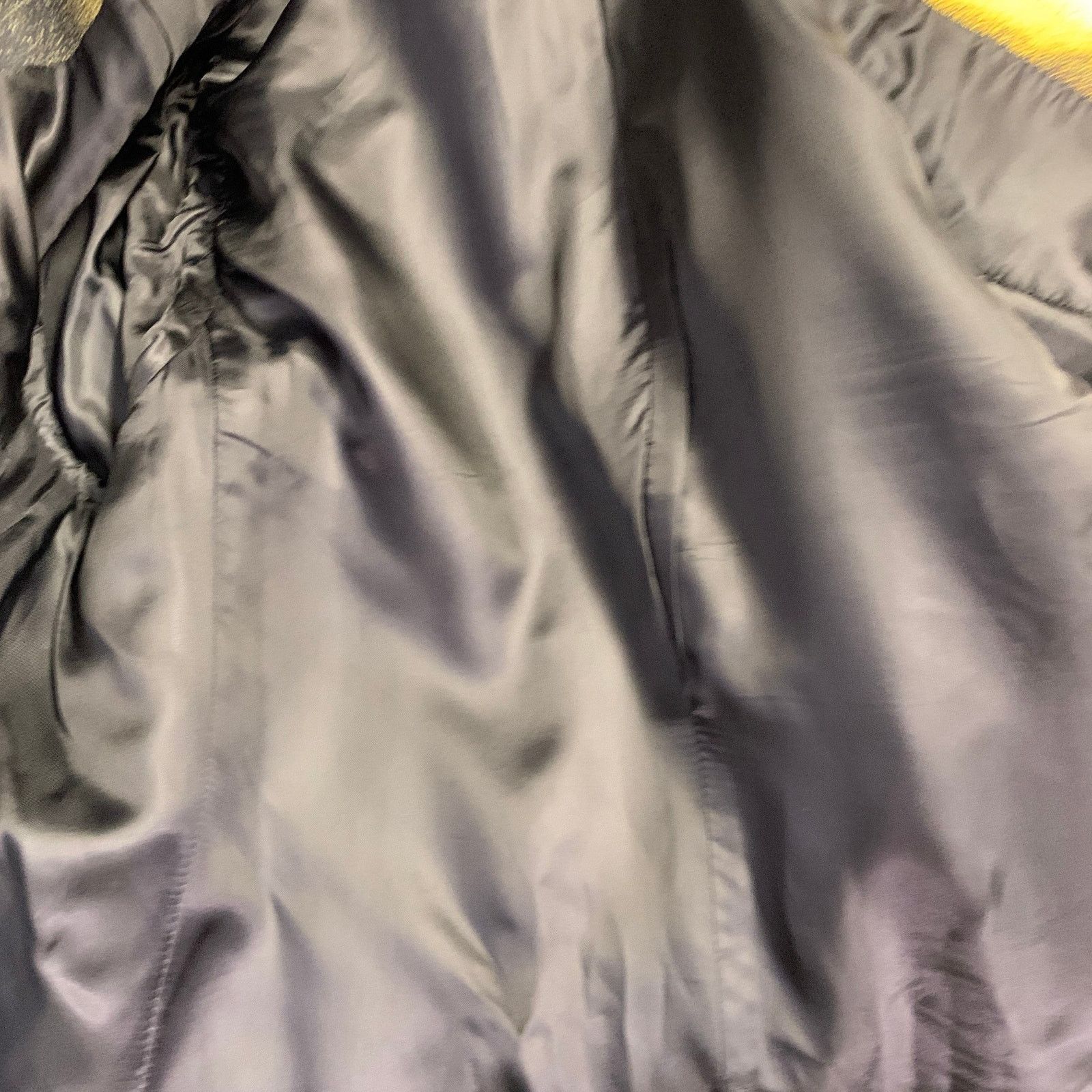 Alexander McQueen FW22 Size 38 Black White Yellow Painted Viscose Suit Size 38R - 9 Thumbnail