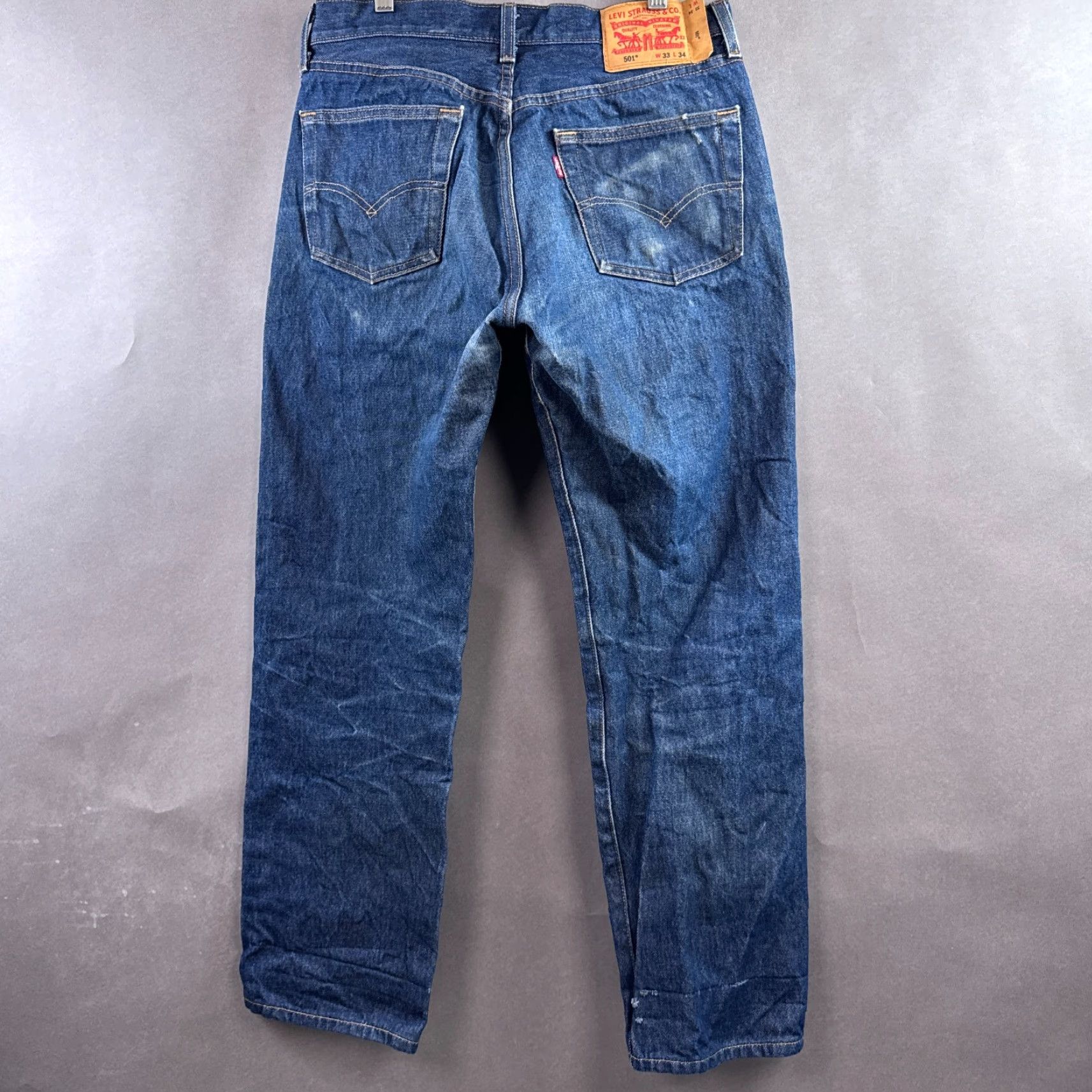 Levi's Levi's 501 Jeans Mens 32x29 Blue Denim Pants Button Fly Straight Classic Wash Medium 90s? No Vintage No Womens Mens Size US 33 - 4 Thumbnail