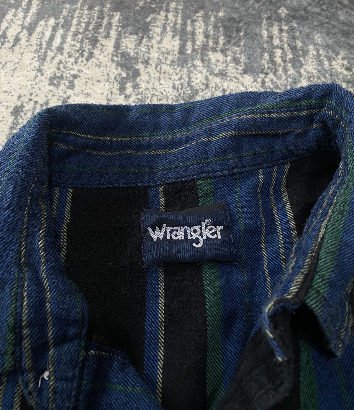 Wrangler Wrangler Brushpopper Pearl Snap Button Striped Western Shirt Size US XXL / EU 58 / 5 - 2 Thumbnail