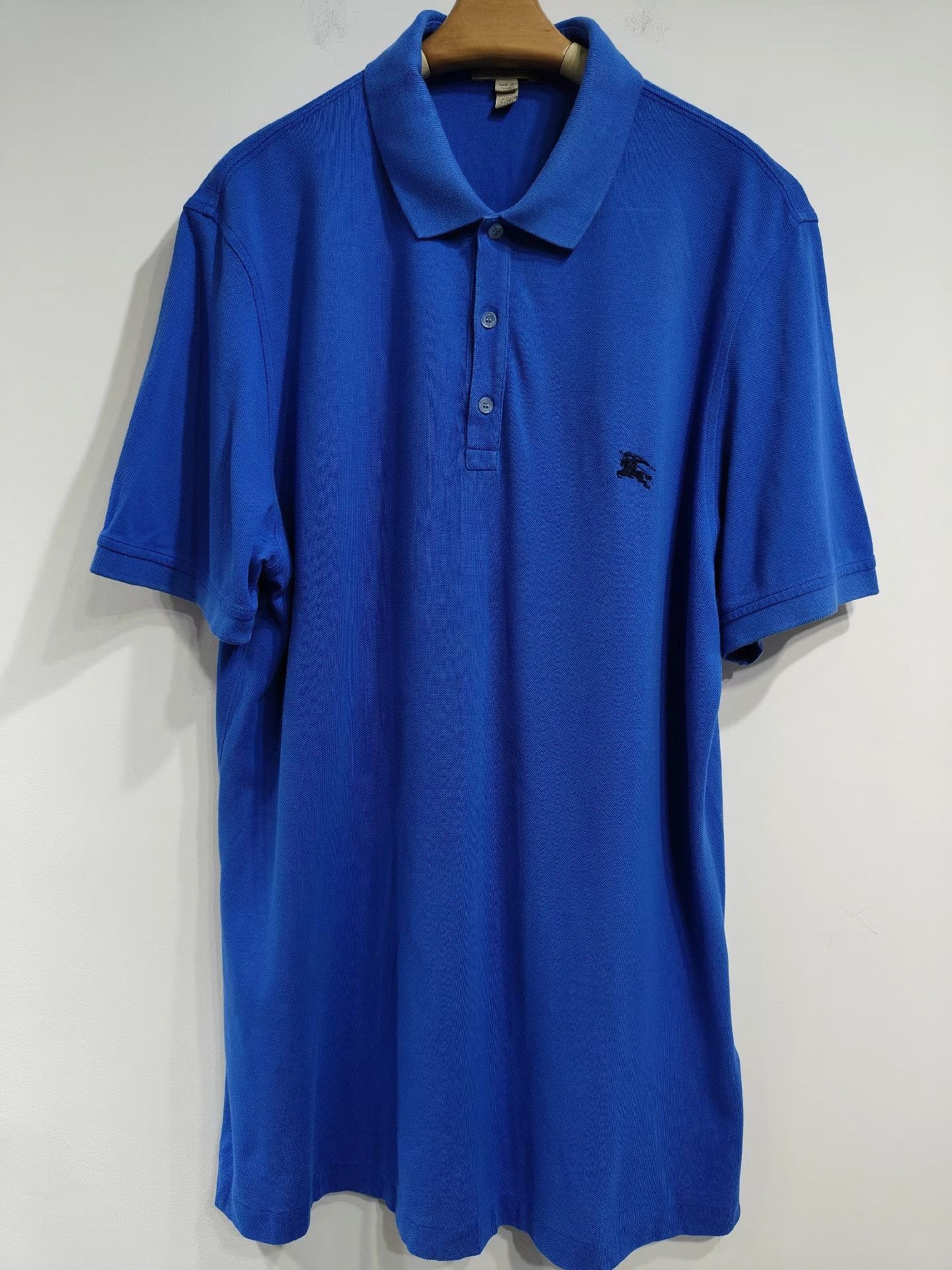 Burberry Burberry Men's Blue Short Sleeve Top K29 Size US XXL / EU 58 / 5 - 1 Thumbnail