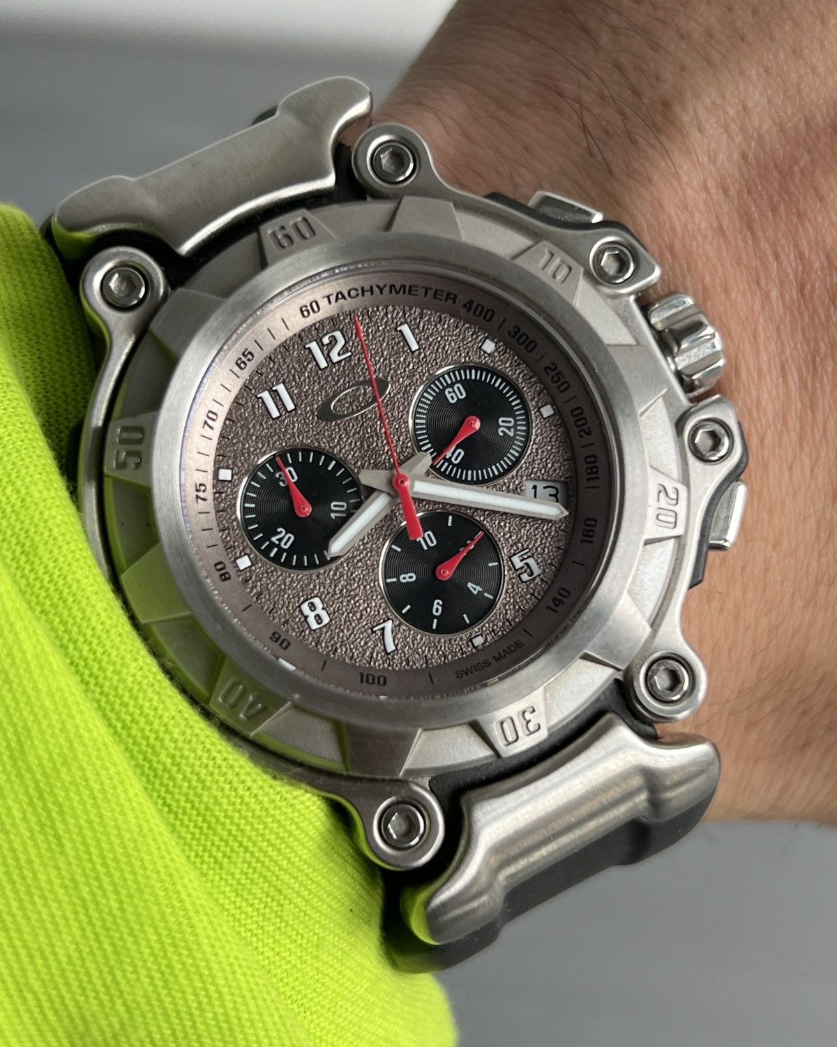 Oakley Oakley Crankcase Large 3-Hand Stainless Steel Carbon Watch Size ONE SIZE - 5 Thumbnail