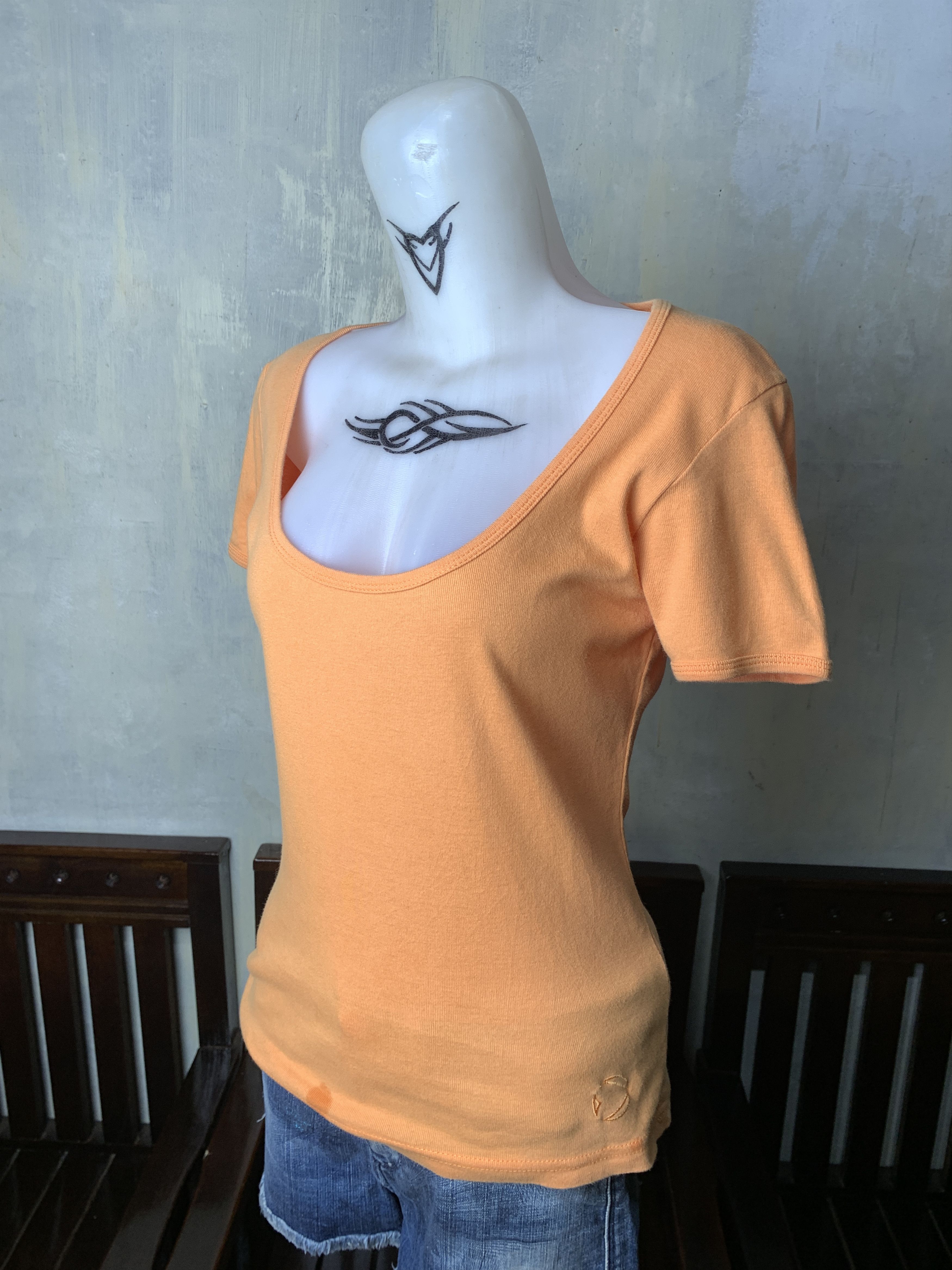 Morgan De Toi 2000s Morgan de Toi Orange Boob Tee (M) Size M / US 6-8 / IT 42-44 - 2 Thumbnail