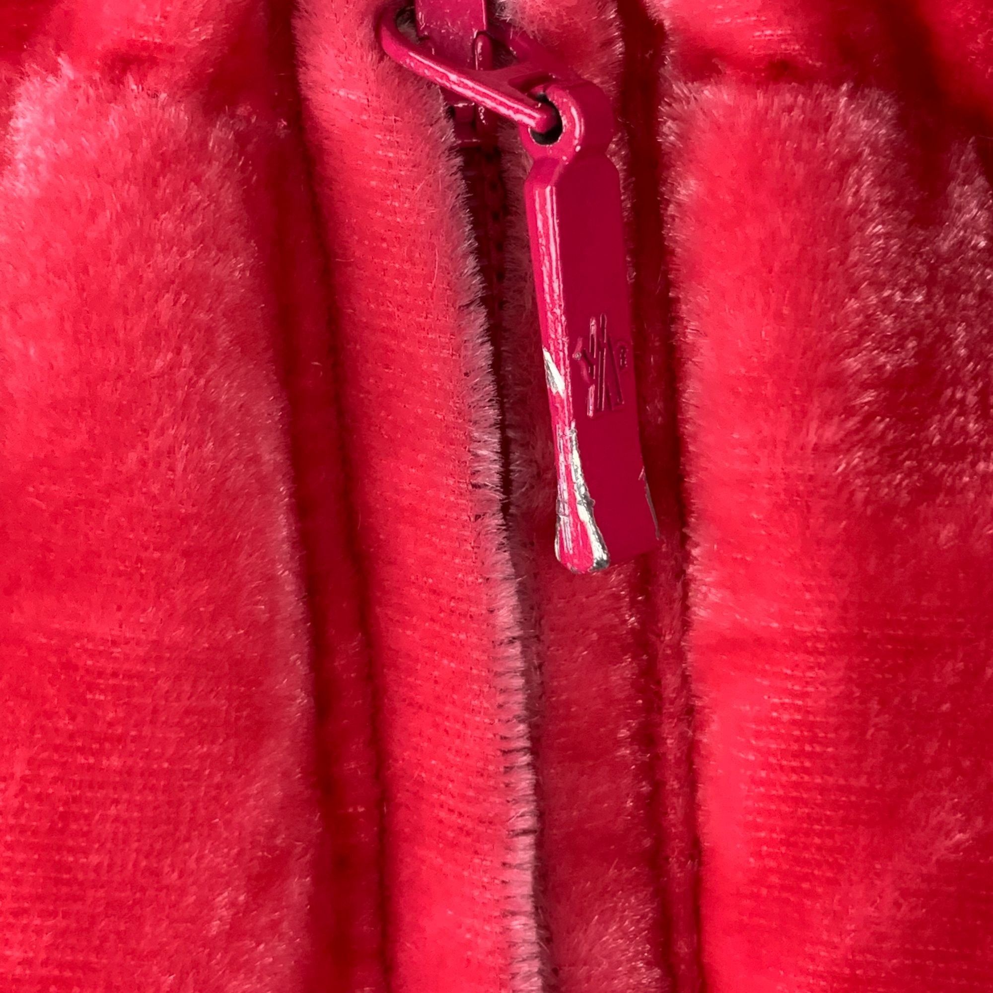 Moncler Moncler Red Velvet Logo Down Jacket (Size XXS) Size XXS / US 00 / IT 34 - 4 Thumbnail