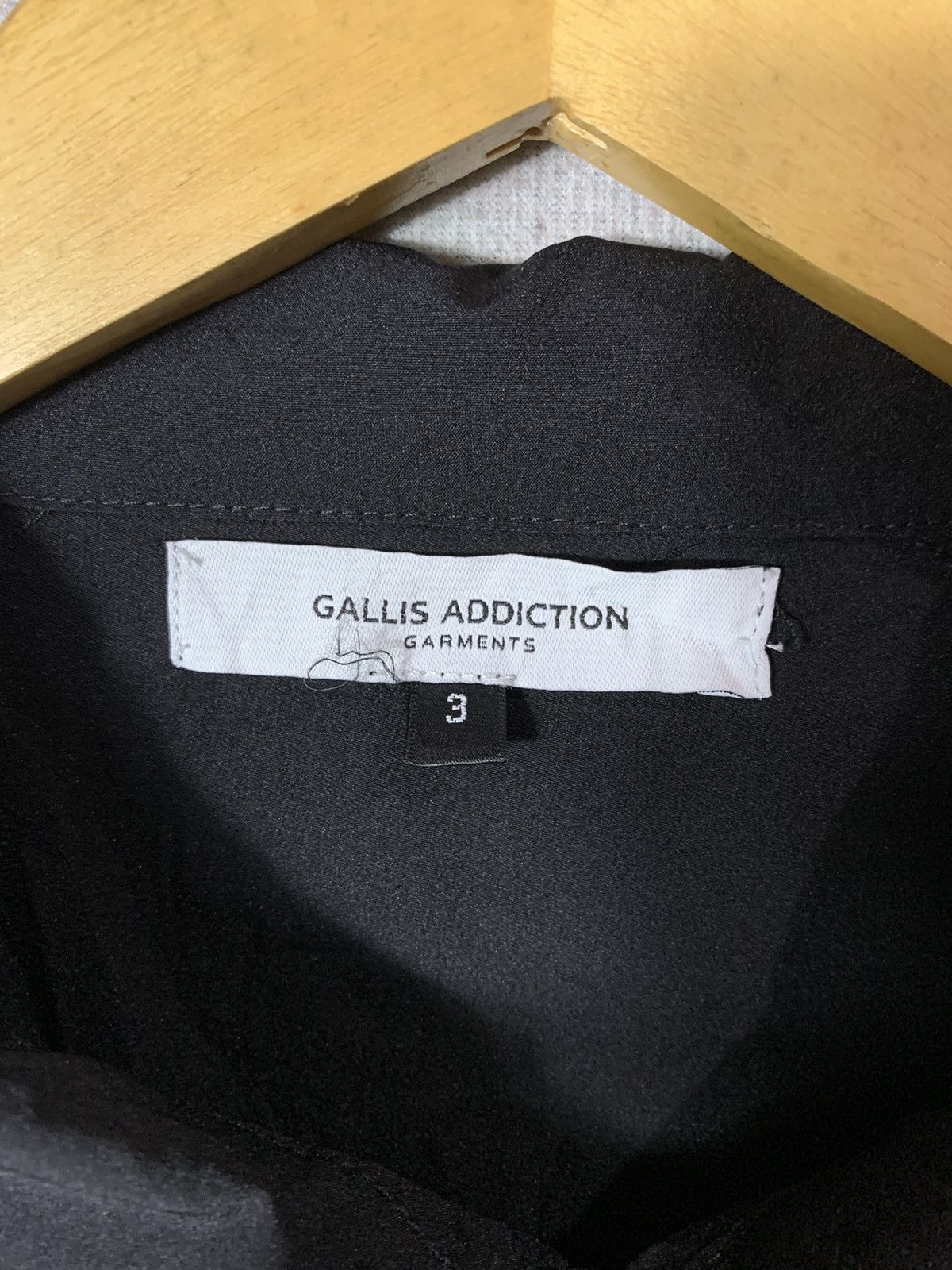 PPFM 2000s Gallis Addiction Short Sleeve Button Size US L / EU 52-54 / 3 - 5 Thumbnail