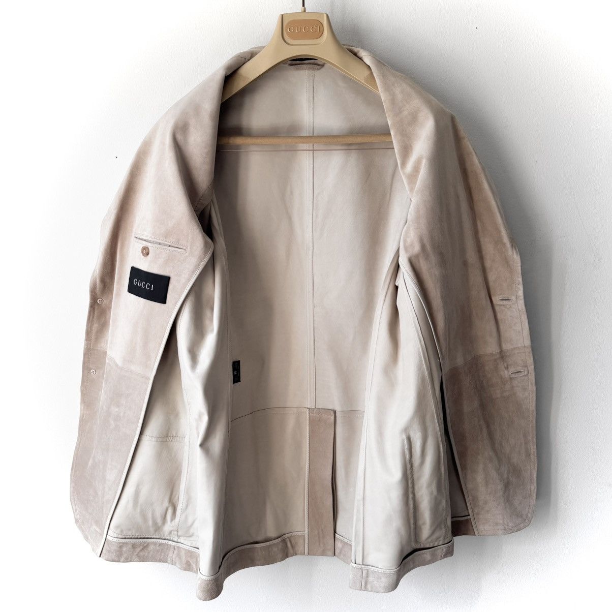 Gucci Gucci SS2005 Sand Beige Suede Leather Blazer Jacket Size US XL / EU 56 / 4 - 7 Thumbnail