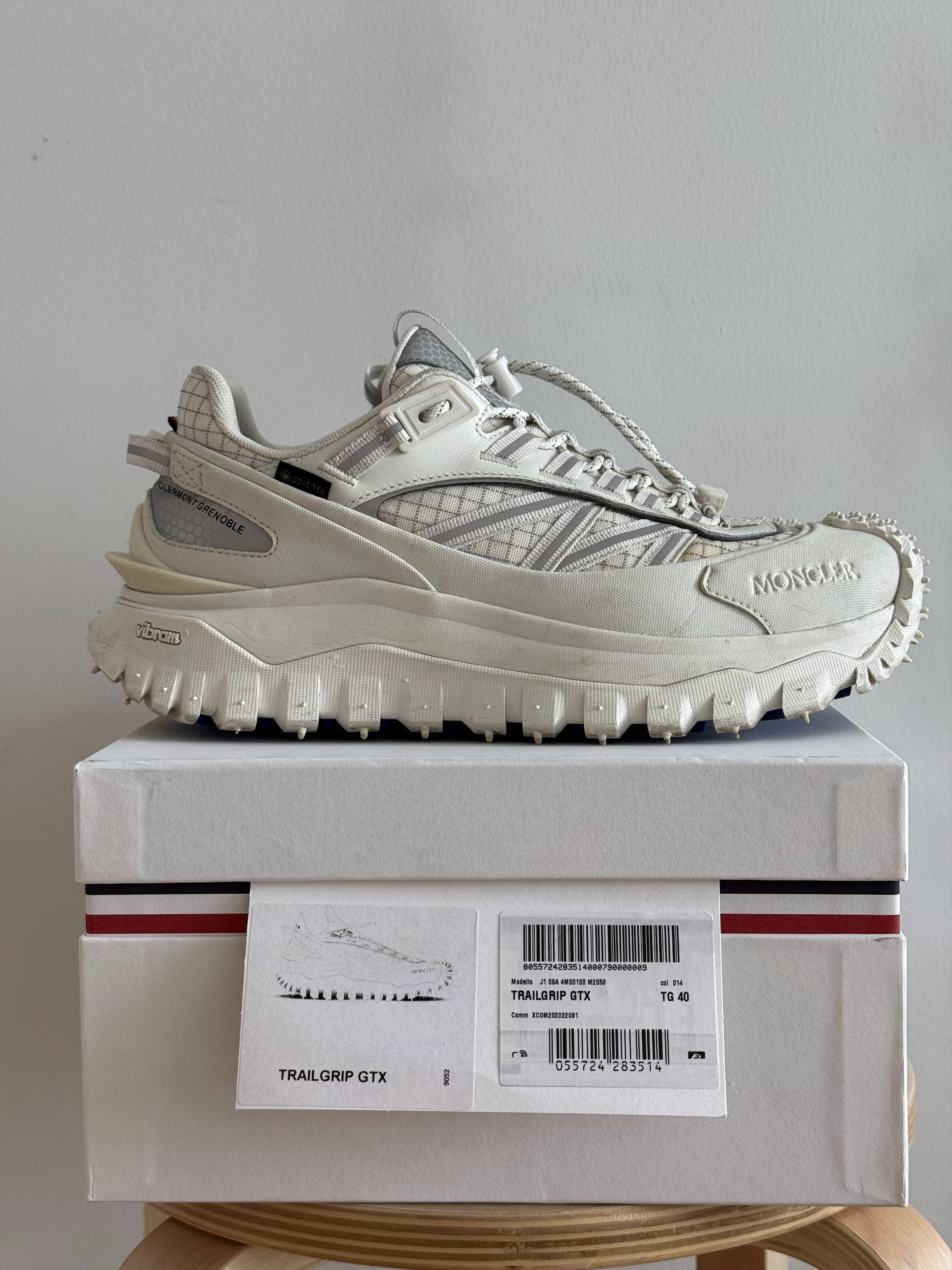 Moncler Moncler Grenoble Trailgrip GTX GORE-TEX White 40 Size US 7.5 / EU 40-41 - 1 Thumbnail