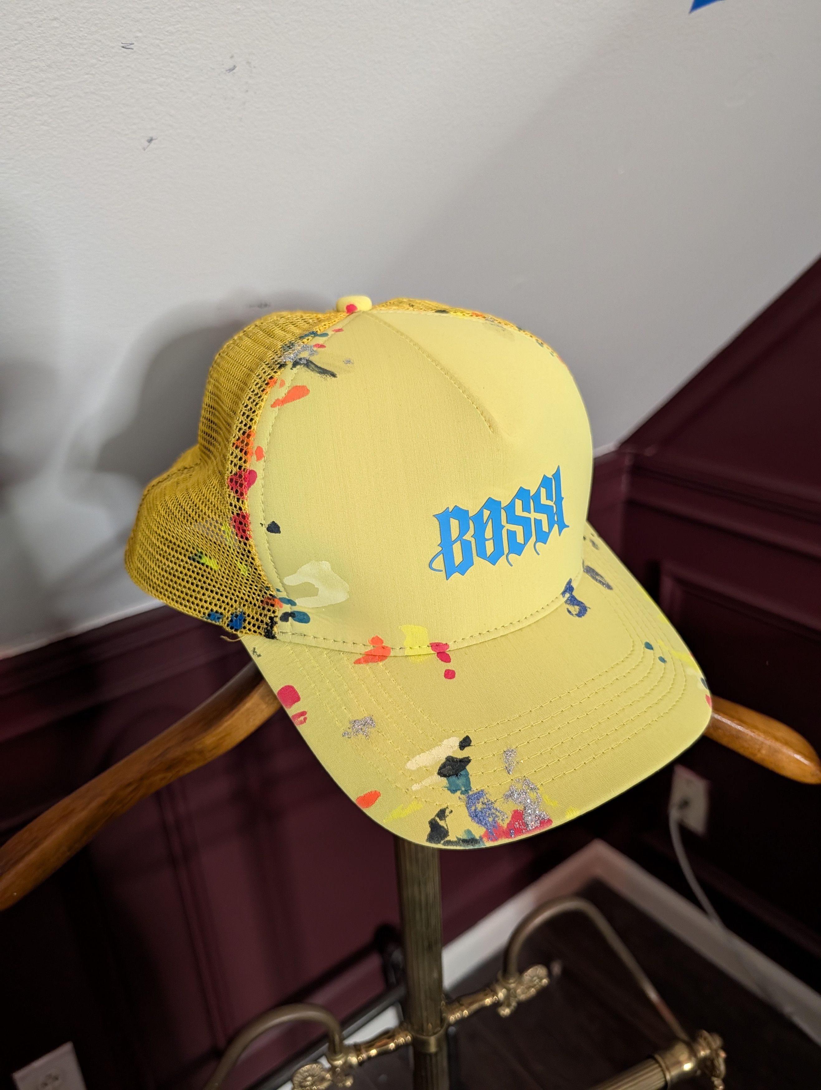 Bossi Sportswear $750 Yellow logo graphic paint spattered trucker hat Size ONE SIZE - 1 Thumbnail