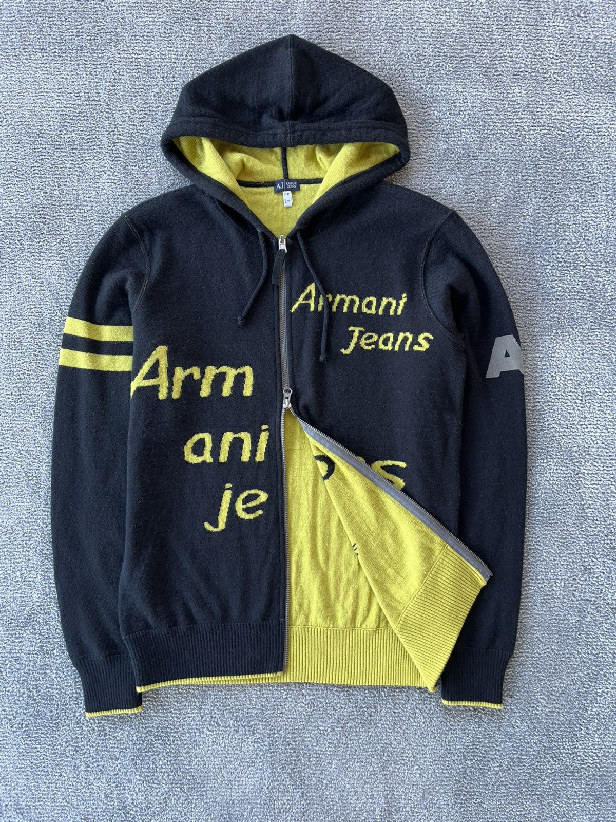 2000s Armani Jeans logo zipped sweater