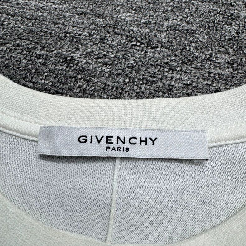 Givenchy Givenchy Embroidered letter short-sleeved shirt Size US XL / EU 56 / 4 - 5 Thumbnail