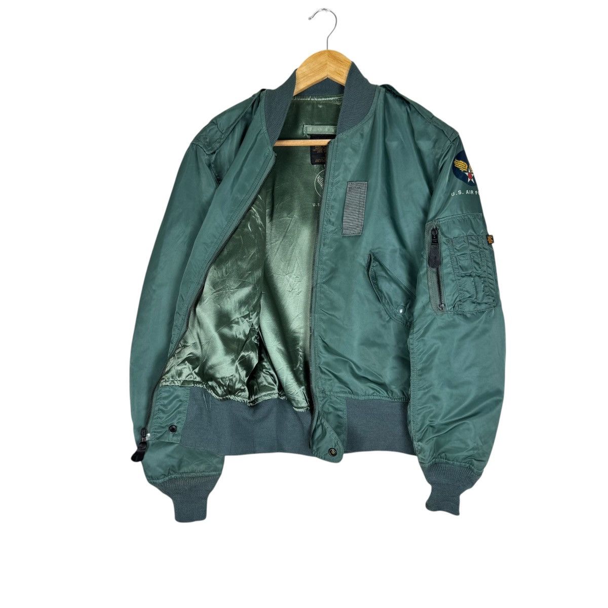 Alpha Industries 🌟ALPHA INDUSTRIES TYPE L-2B BOMBER JACKET Size US M / EU 48-50 / 2 - 8 Thumbnail