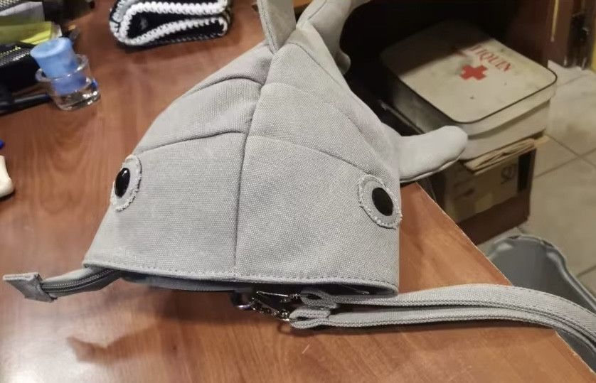Japanese Brand Canvas Crossbody Shark Bag Size ONE SIZE - 6 Thumbnail