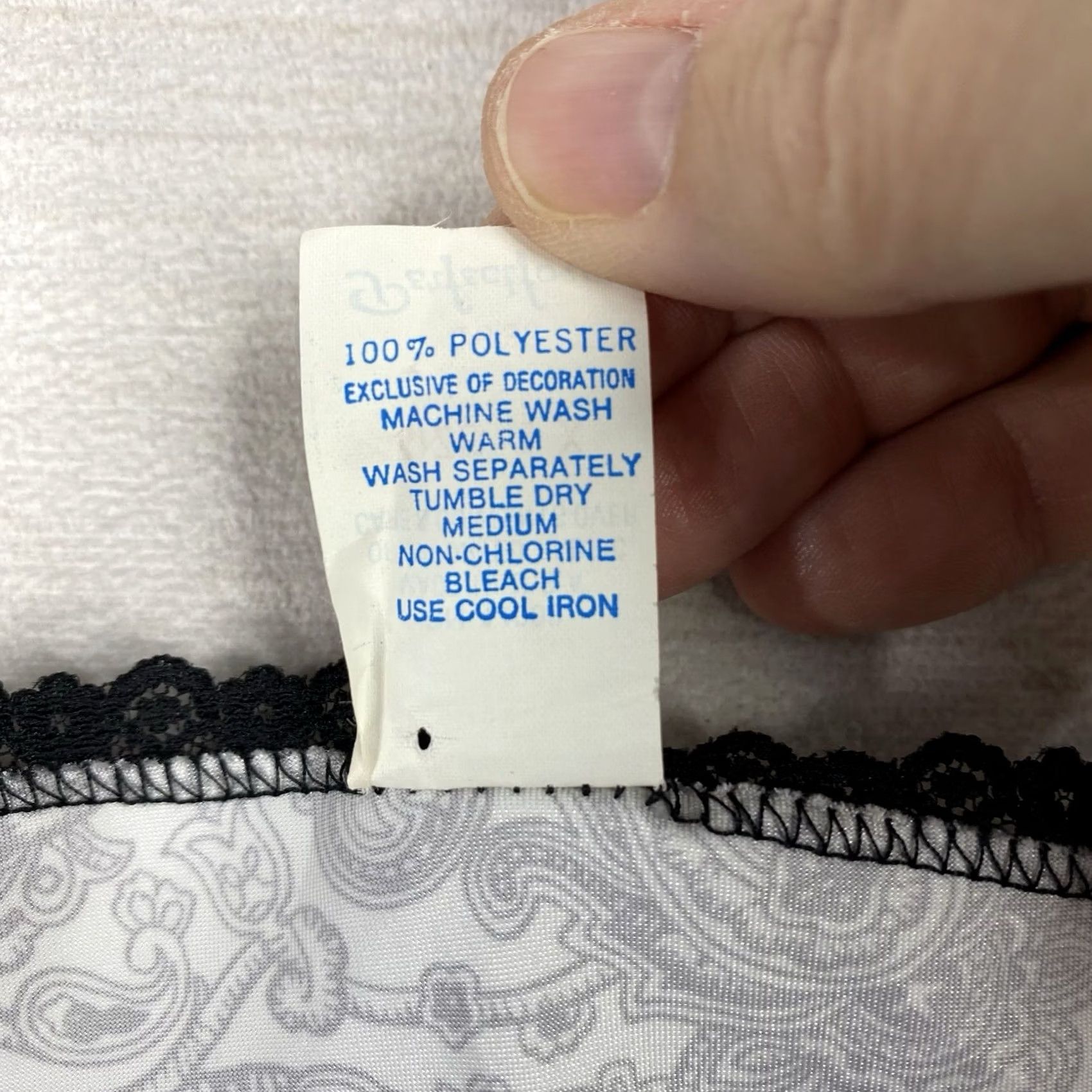 Vintage VINTAGE 90s Satin Lace Cami Top Womens 1X Black Paisley Boudoir Coquette USA Size XL / US 12-14 / IT 48-50 - 7 Thumbnail