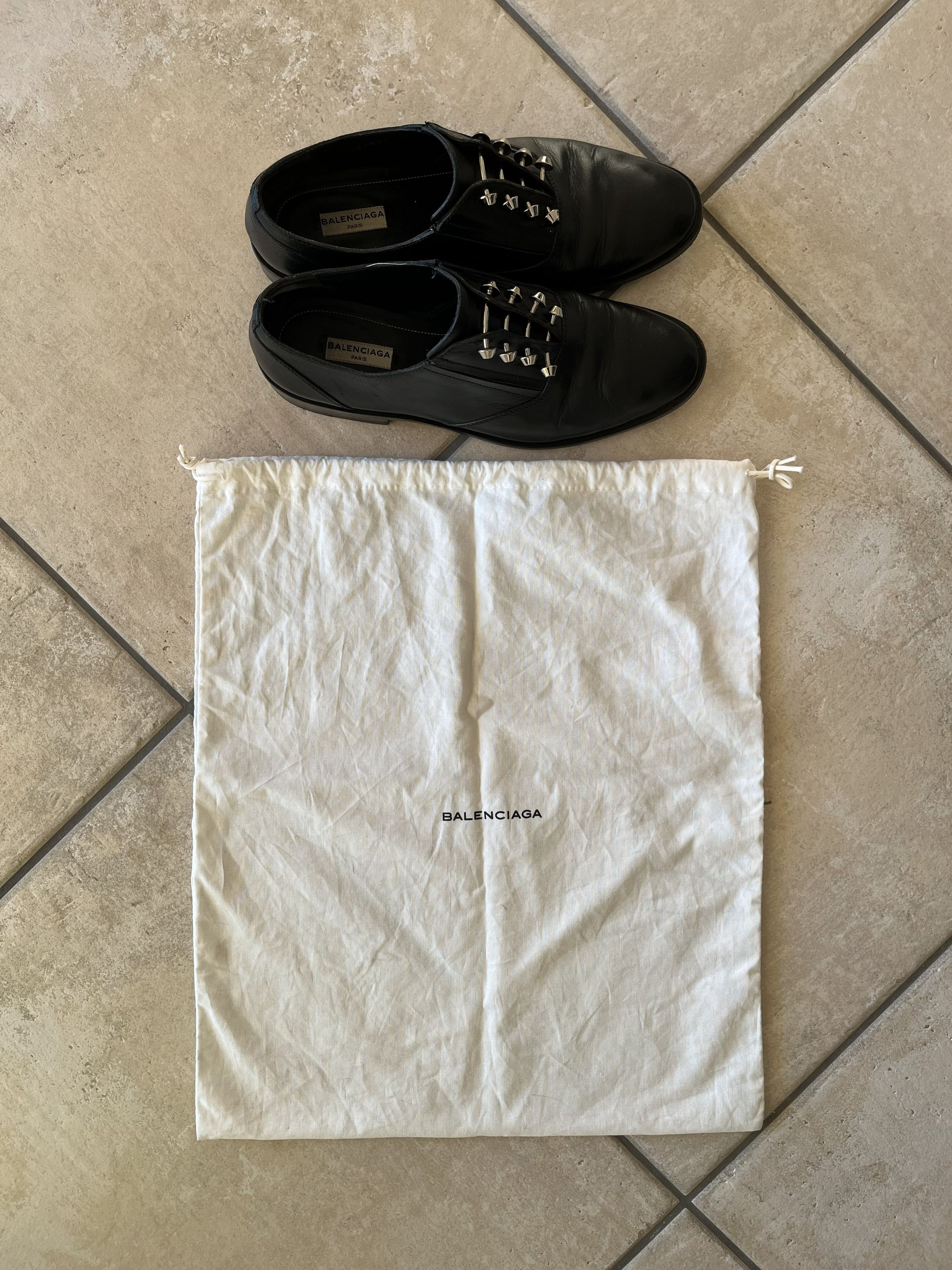 Balenciaga Balenciaga Steel Nails Black Leather Shoes Size US 7 / EU 40 - 8 Thumbnail
