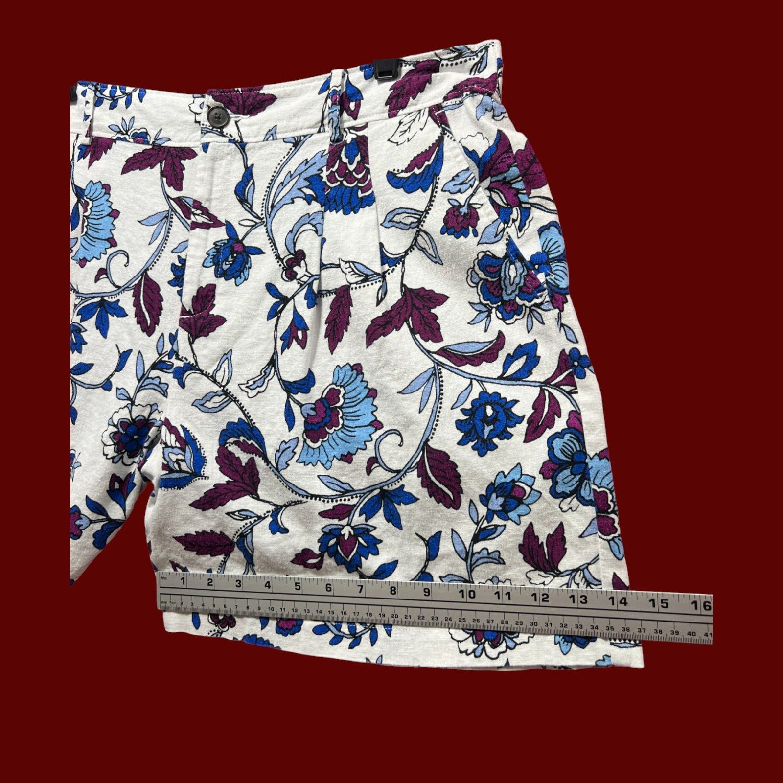 Other Liz Claiborne - Women's Mid-Rise Pleated Short - White Flora Size 36" / US 14 / IT 50 - 9 Thumbnail