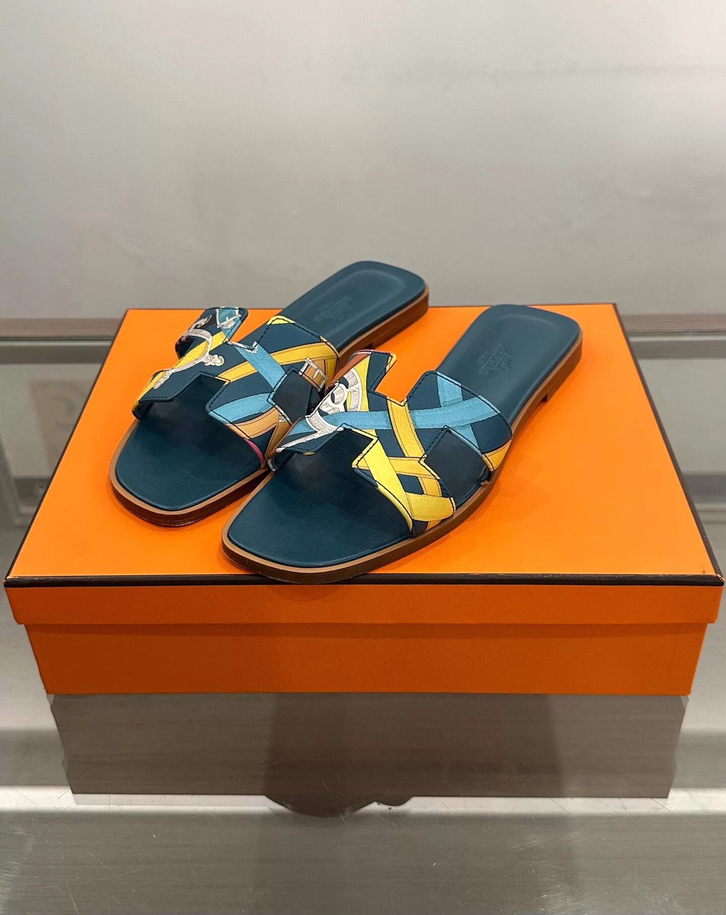 Hermes Hermes Oran Blue Graffiti H Logo 36.5W New Size US 6 / IT 36 - 1 Thumbnail