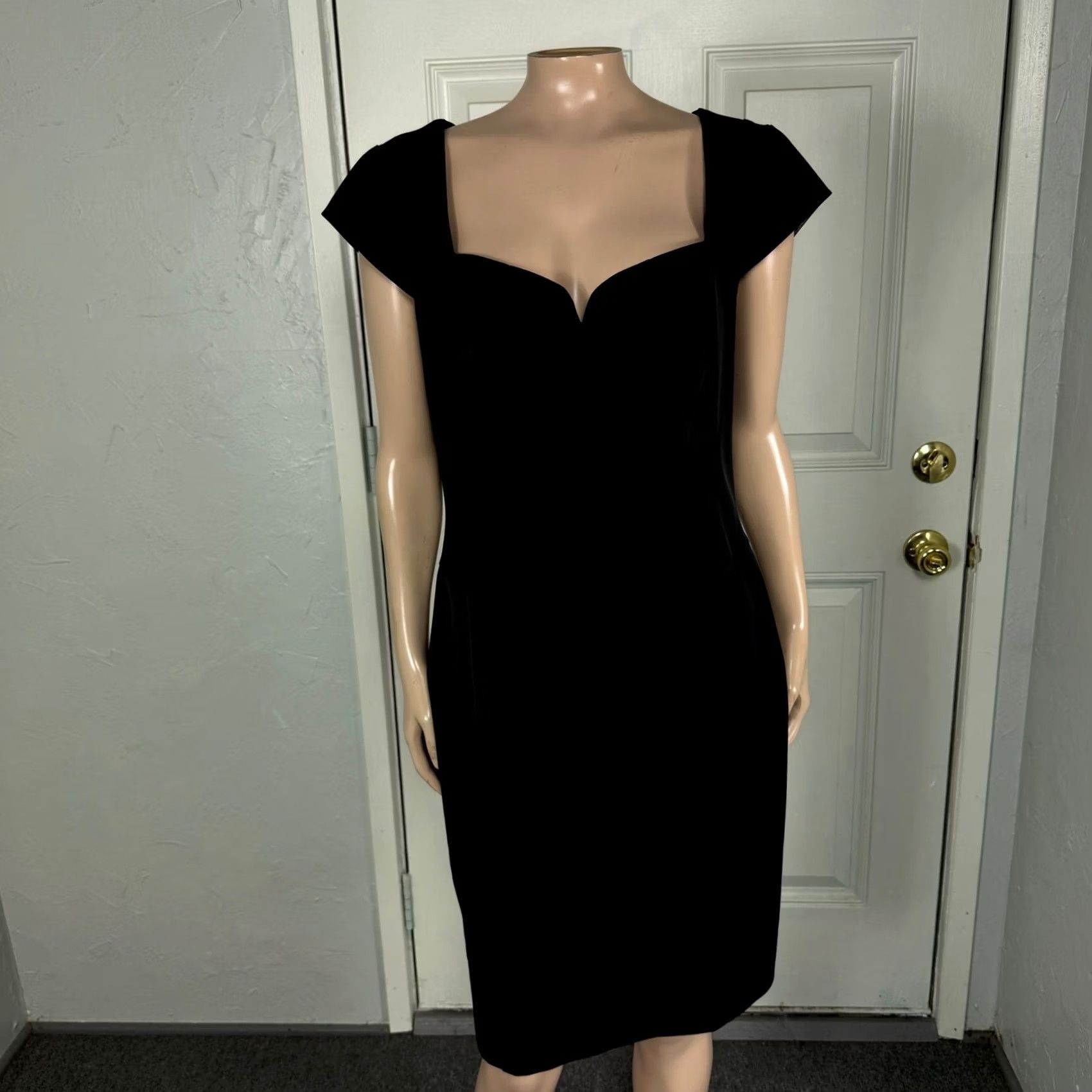 Ted Baker Ted Baker Dress Womens 4 Black London Women Designer Ottoman Pencil Stretch Size S / US 4 / IT 40 - 2 Thumbnail
