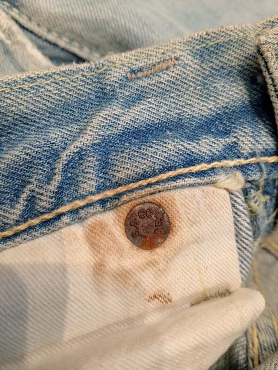 Levi's RARE LEVI'S VINTAGE 501 CAPITAL E HIDDEN RIVET DENIM Size US 31 - 9 Thumbnail