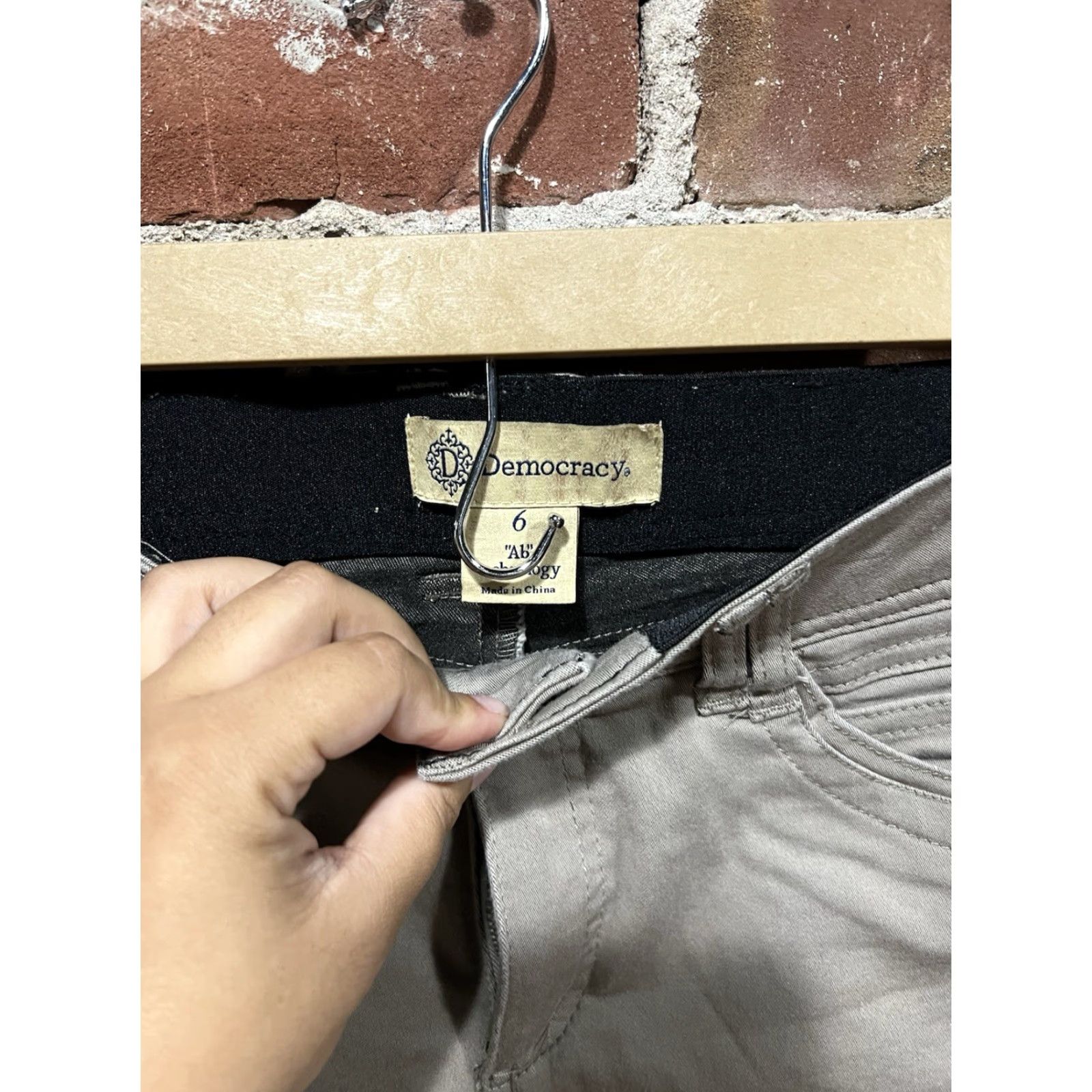 Vintage Democracy Womens Jeans 6 Beige Stretch Mid Rise Skinny Pants Size 28" / US 6 / IT 42 - 2 Thumbnail