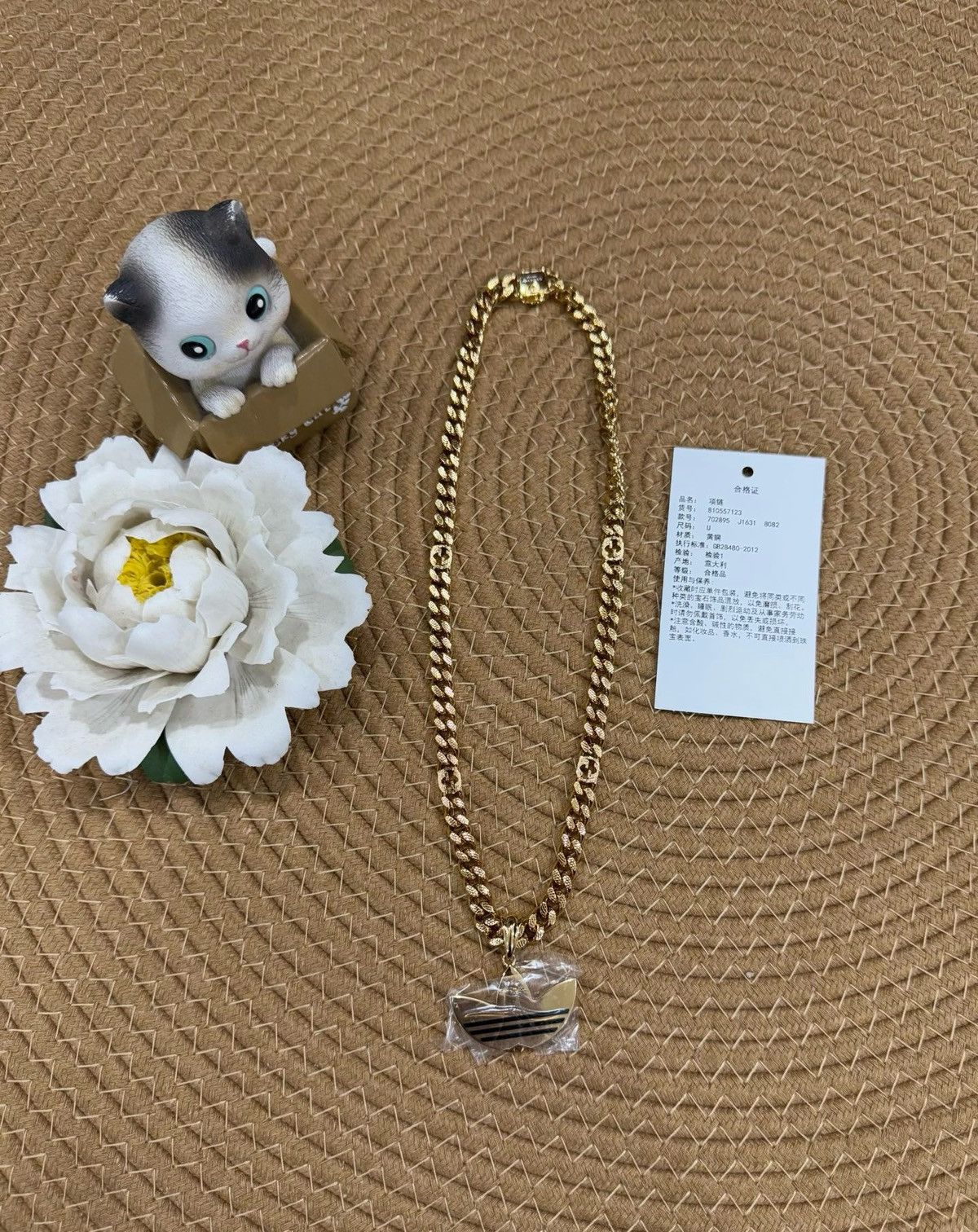 Gucci Enamel Gourmette Trefoil Small Pendant Necklace Size ONE SIZE - 3 Thumbnail