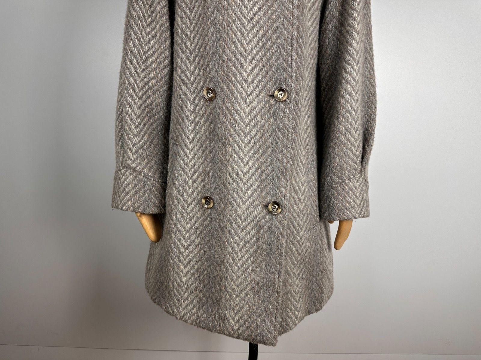 Other Vintage Llama Coat Herringbone Heavy Mohair Coat Size 46 Size M / US 6-8 / IT 42-44 - 3 Thumbnail